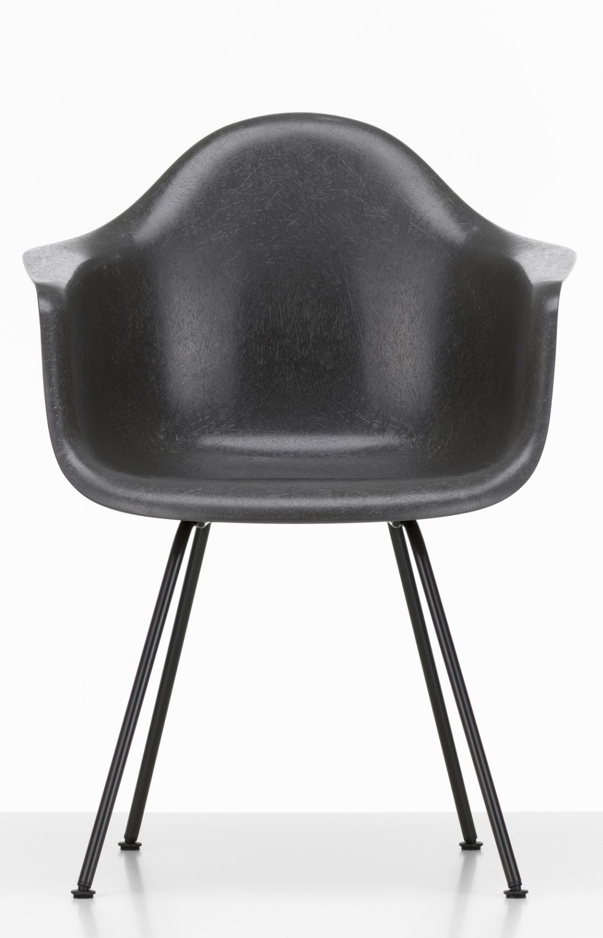 Eames Fiberglass Arm Chair DAX Stuhl Vitra