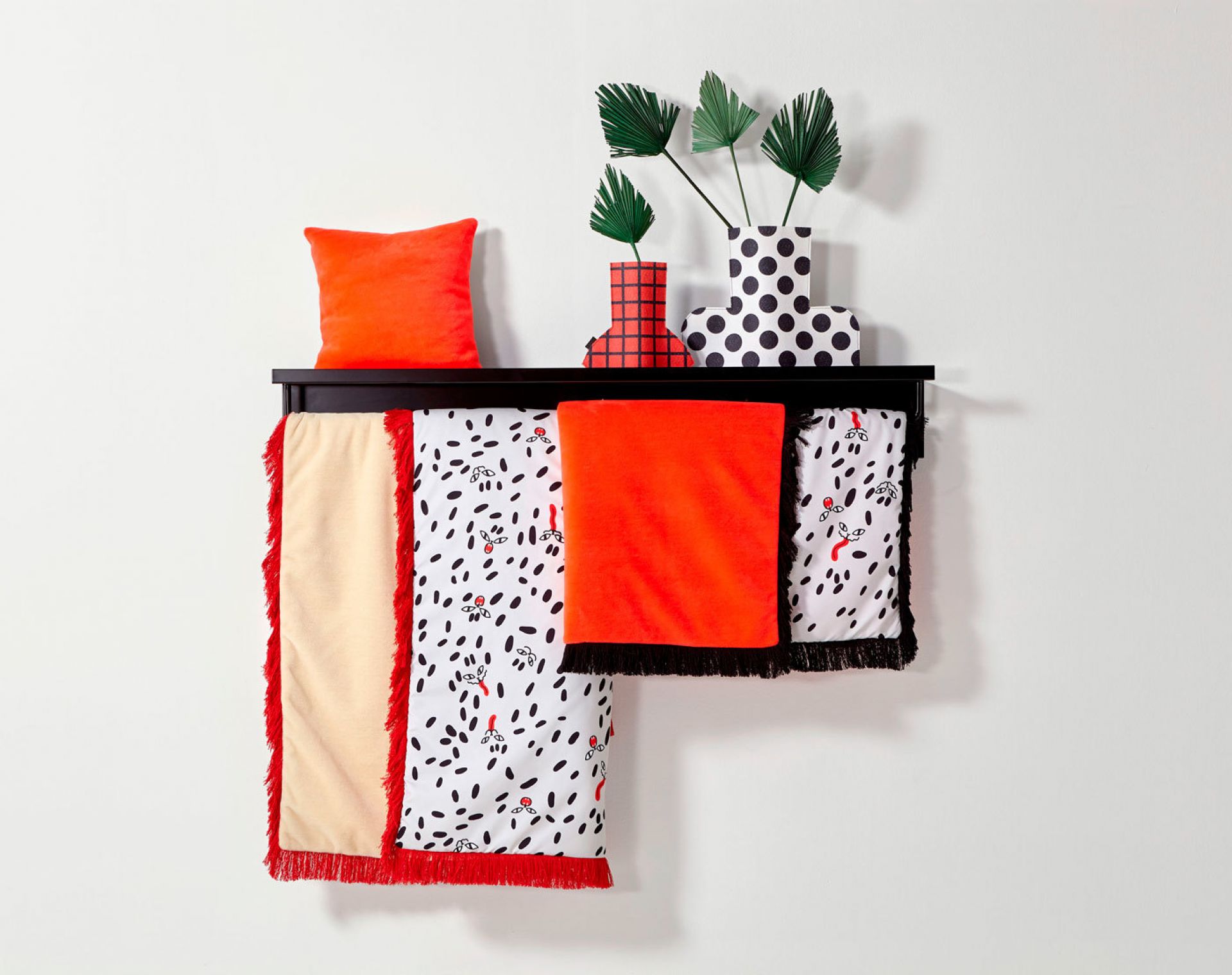 Tápame Mucho Wild Dots Größe S Decke Sancal