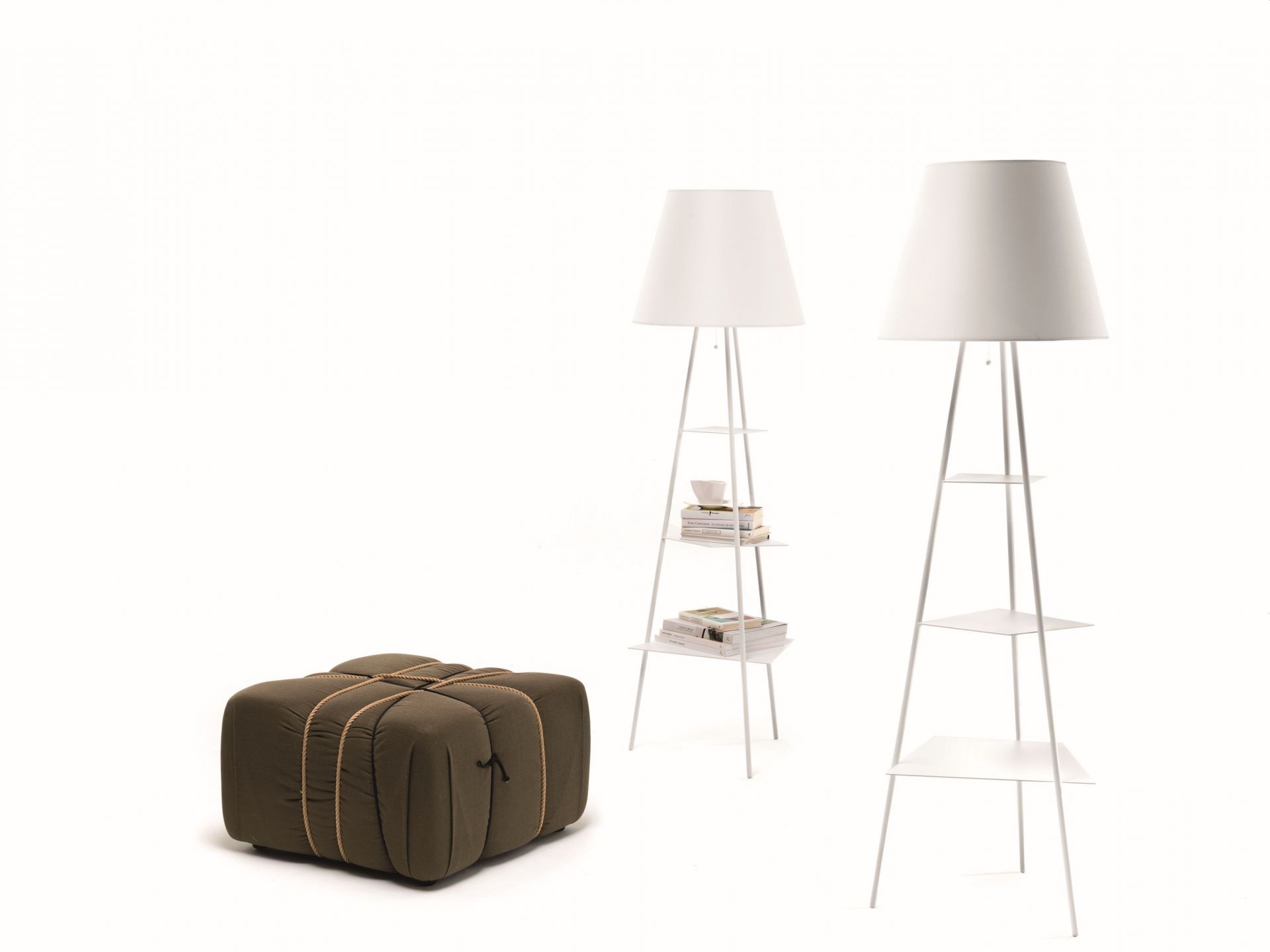 Tribeca Stehlampe weiß Mogg