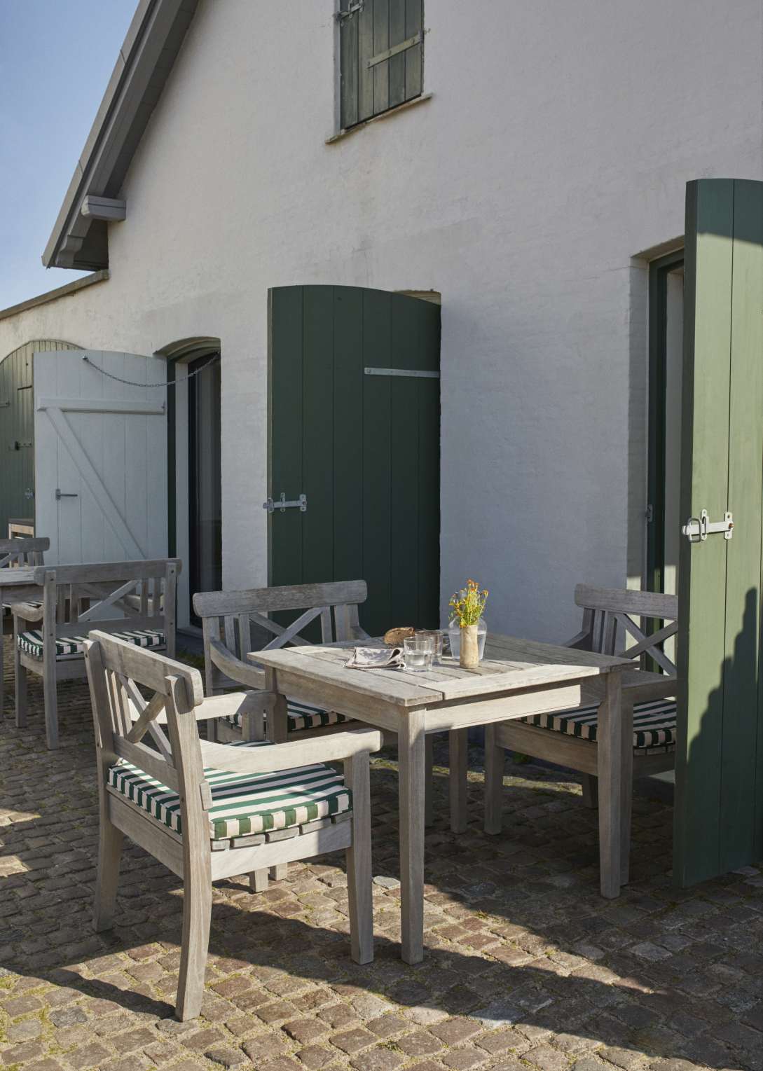 Drachmann Table Esstisch Outdoor Skagerak by Fritz Hansen 