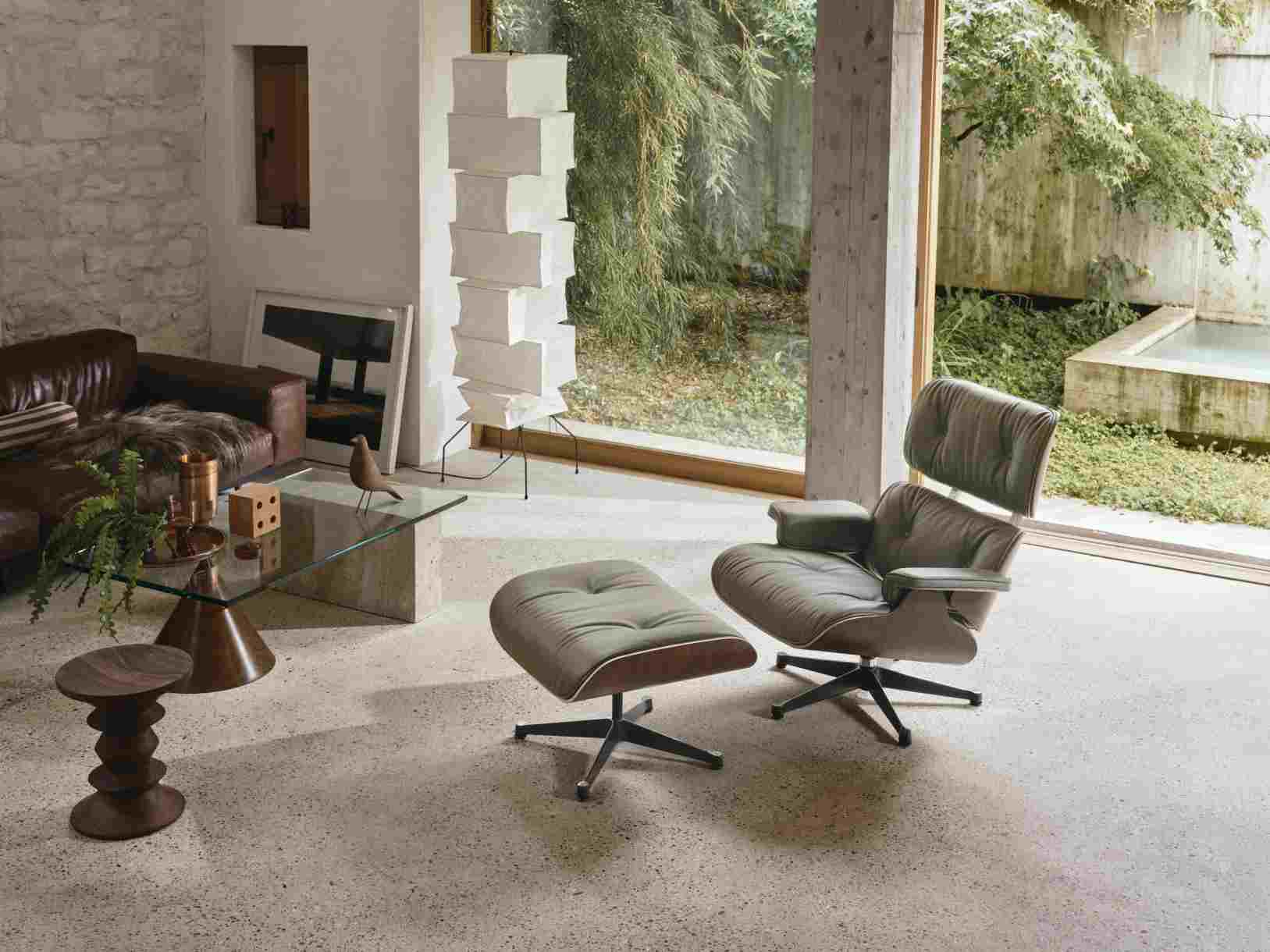 Eames Stools A Hocker Vitra NEUE VERSION