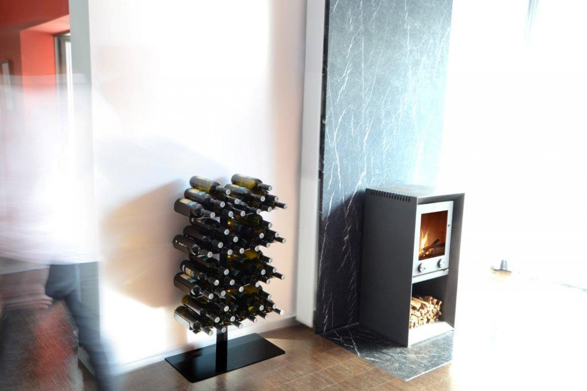 Wine Tree Weinregal Radius