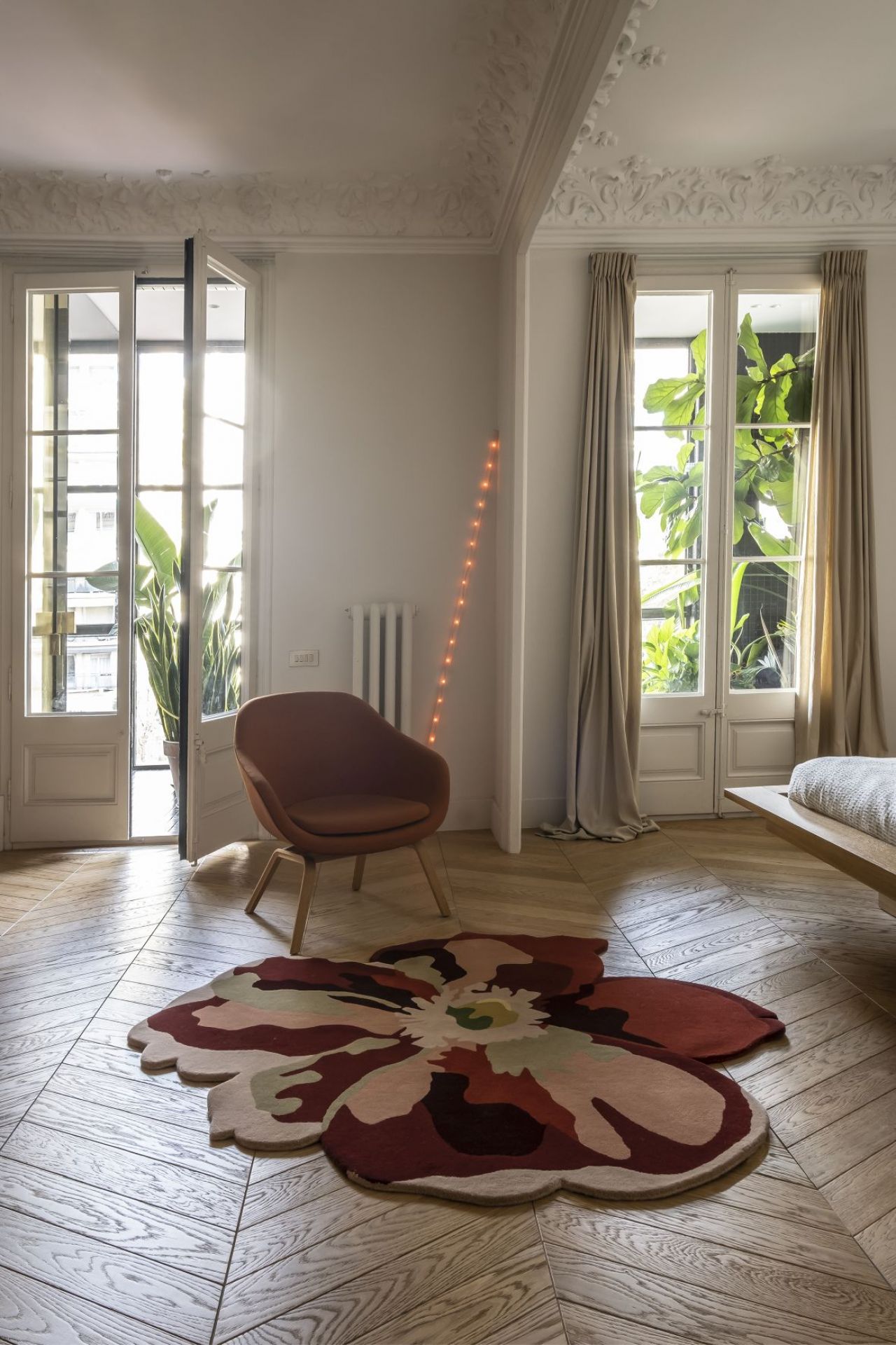Flora Bloom 2 Teppich 170x150 cm Nanimarquina