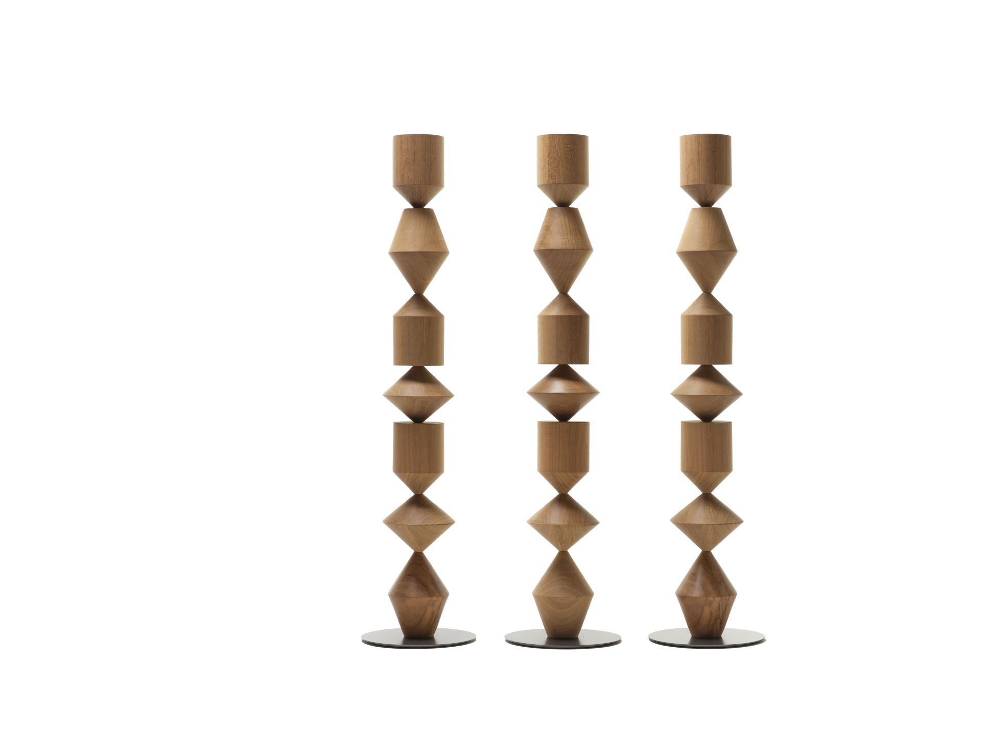 Costantina Stehlampe Holz Mogg