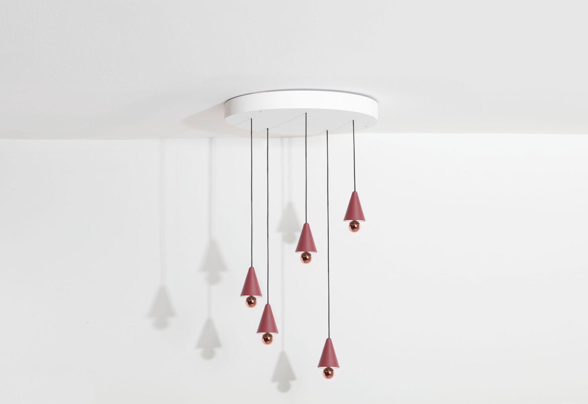 Cherry Pendant light Pendelleuchte 5-er Set Runde Platte Petite Friture Braunrot