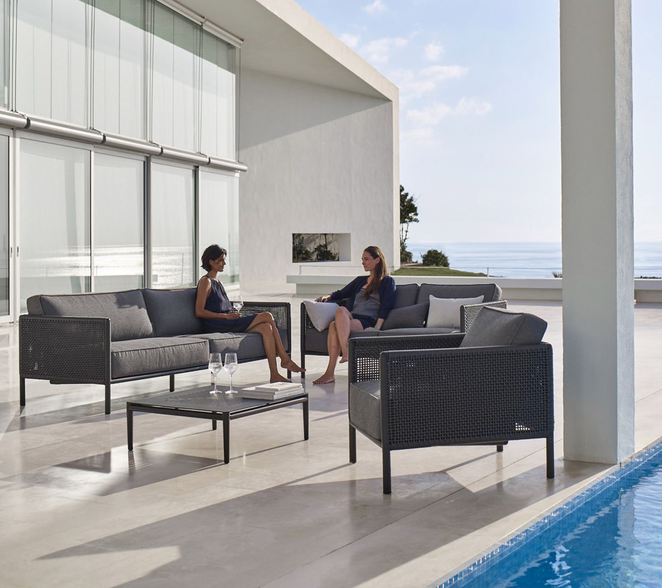 Encore 3 Sitzer Sofa inkl. AirTouch Kissen Cane-Line