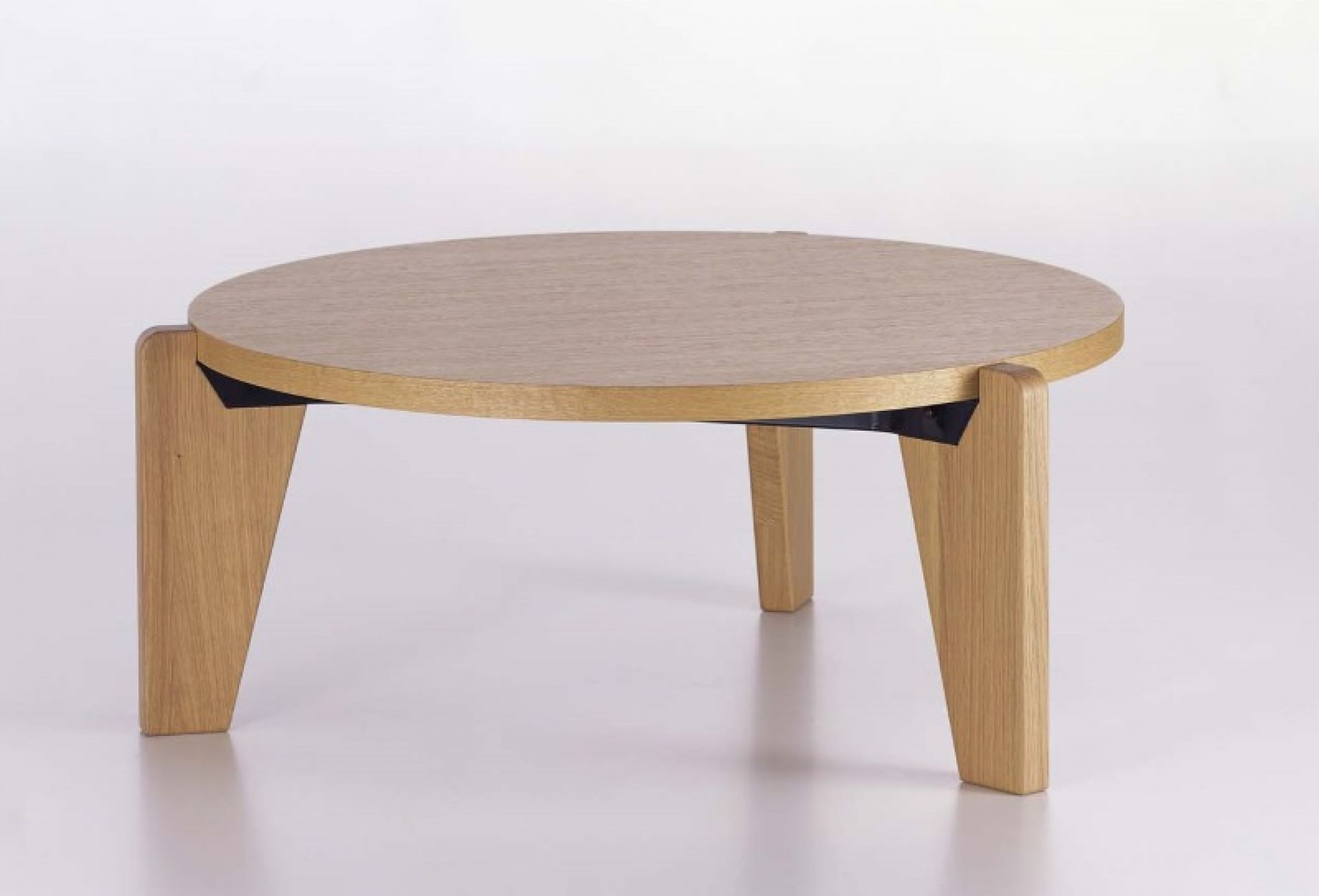 Gueridon Bas Tisch Vitra