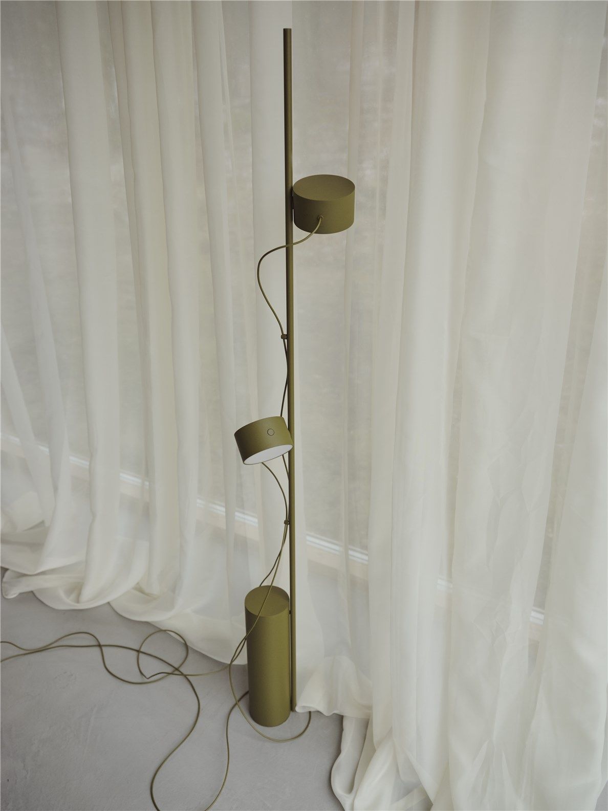 Post Floor Lamp Stehleuchte Muuto