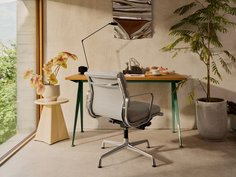 Tabouret Métallique Metallic Hocker Vitra