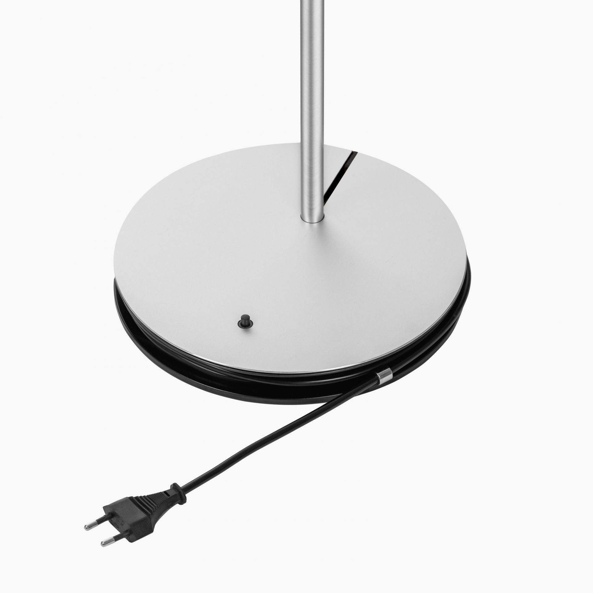 Irio S Stehleuchte Baltensweiler