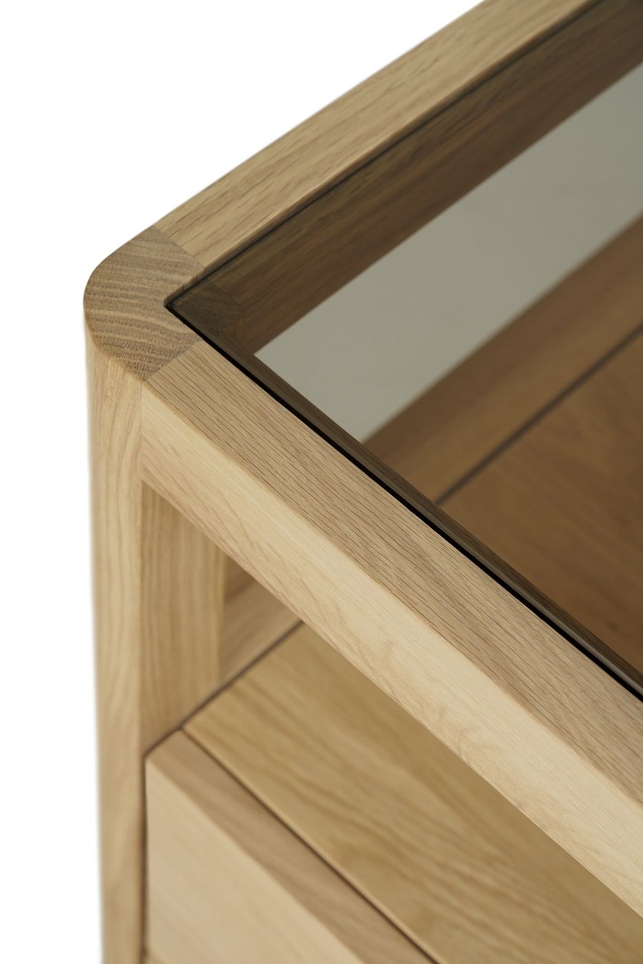 Spindle Kommode mit 4 Schubladen Eiche Ethnicraft