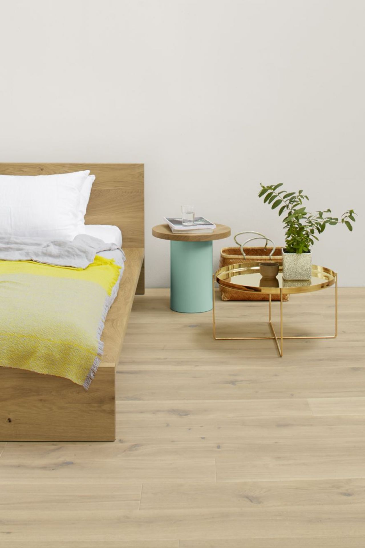 SL02 MO Bett ohne Lattenrost e15