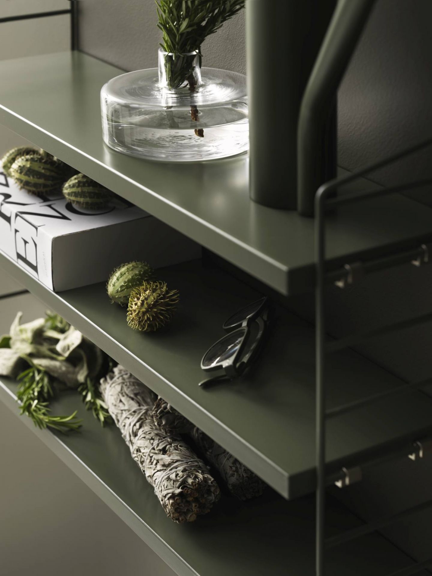 String Pocket Regal String Furniture Sage