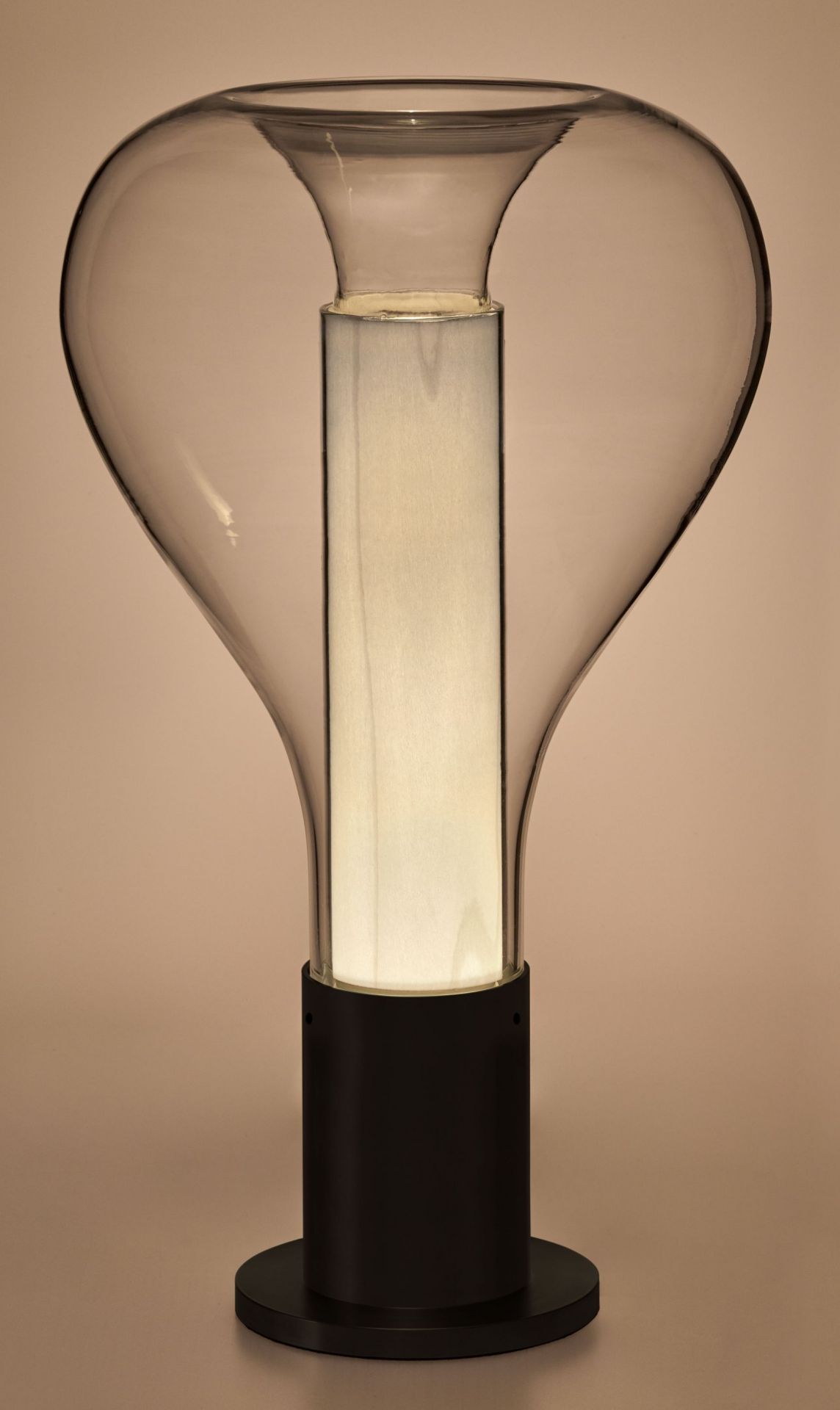 Eris Tischleuchte LZF Lamps