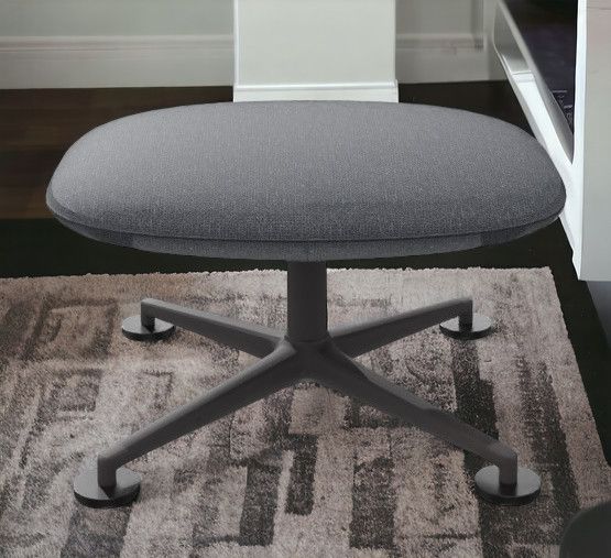 KN03 Ottoman Knoll International