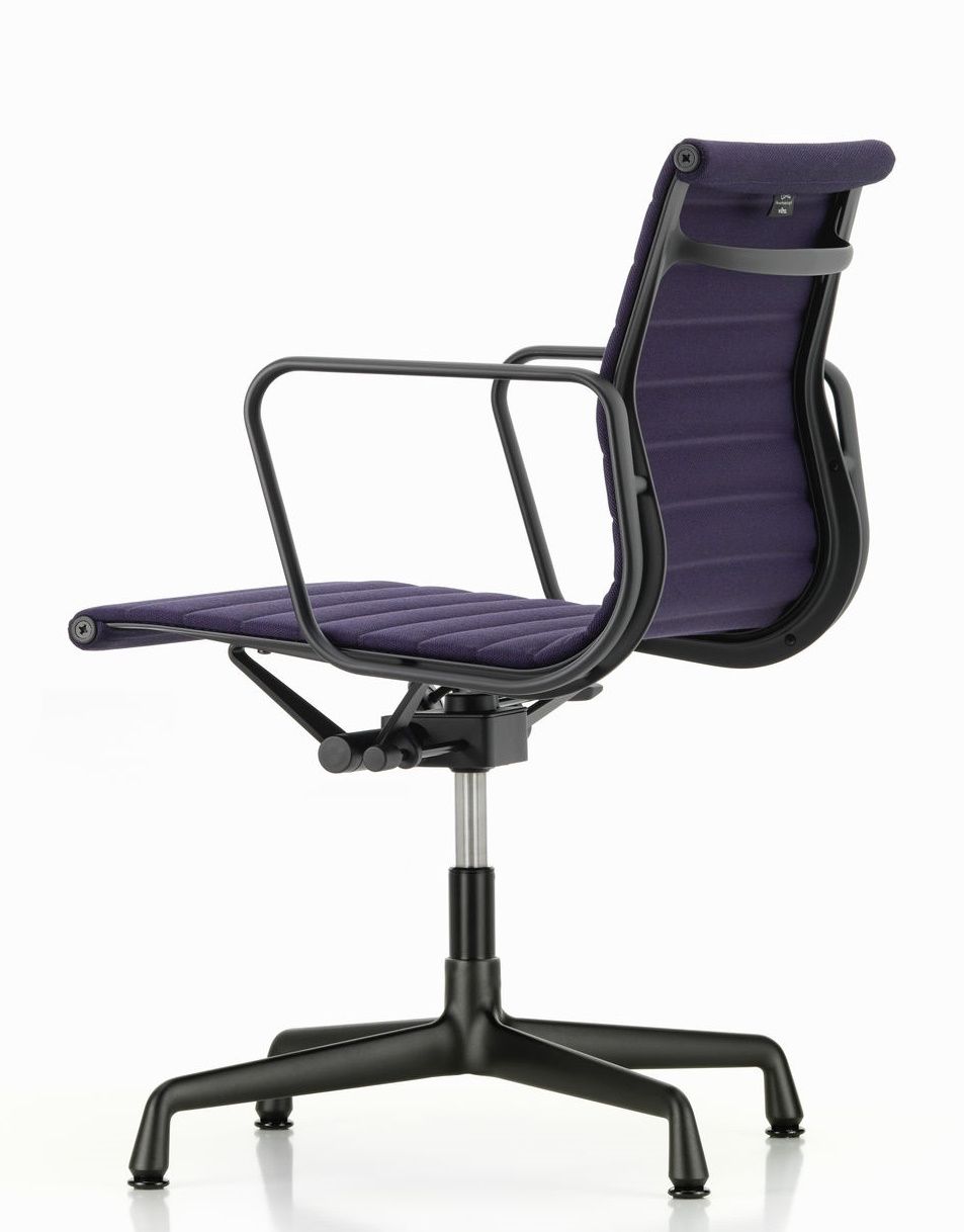 Aluminium Chair EA 131 / EA131 Stuhl Vitra