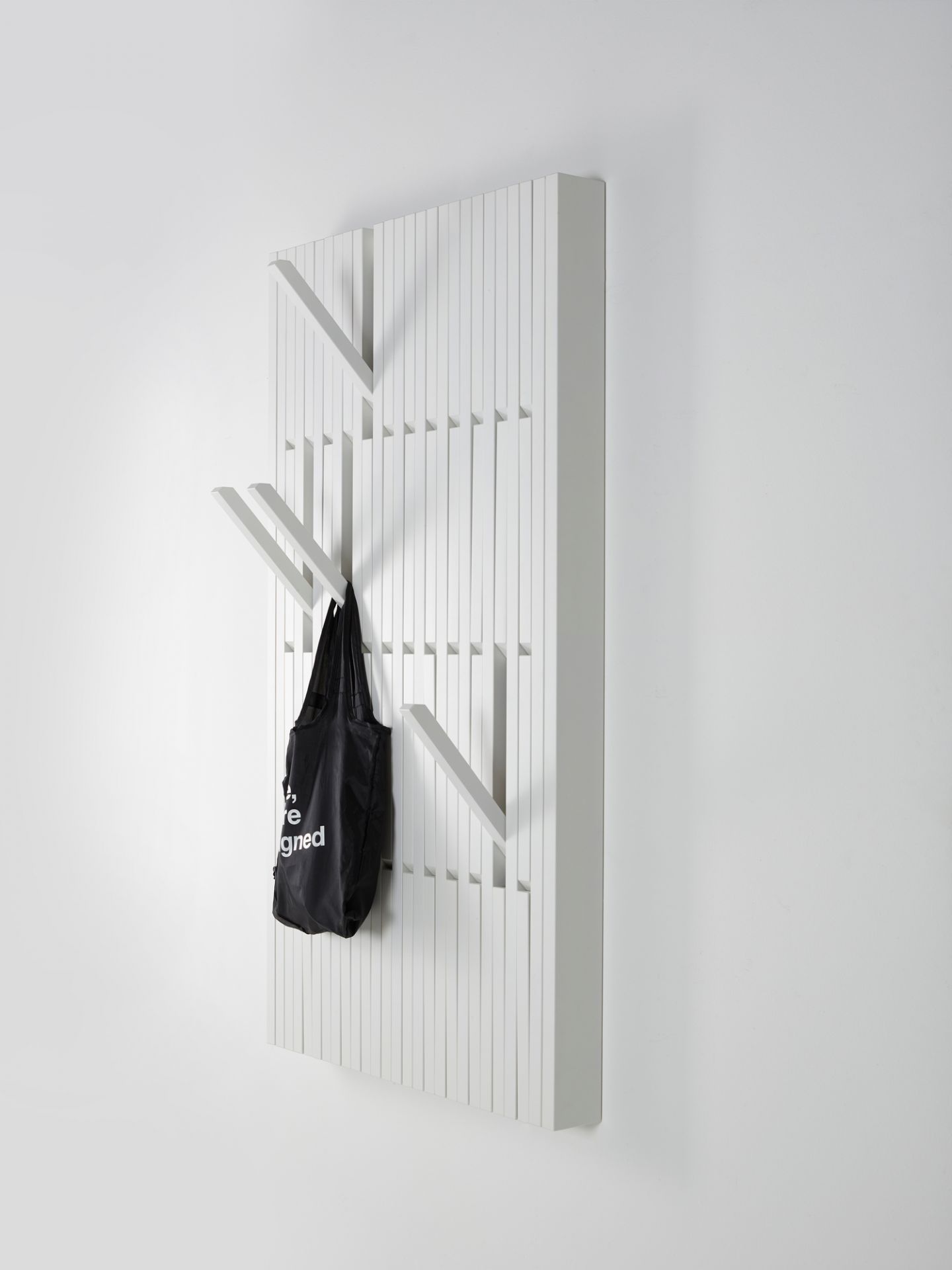 Piano Wandgarderobe groß PER/USE