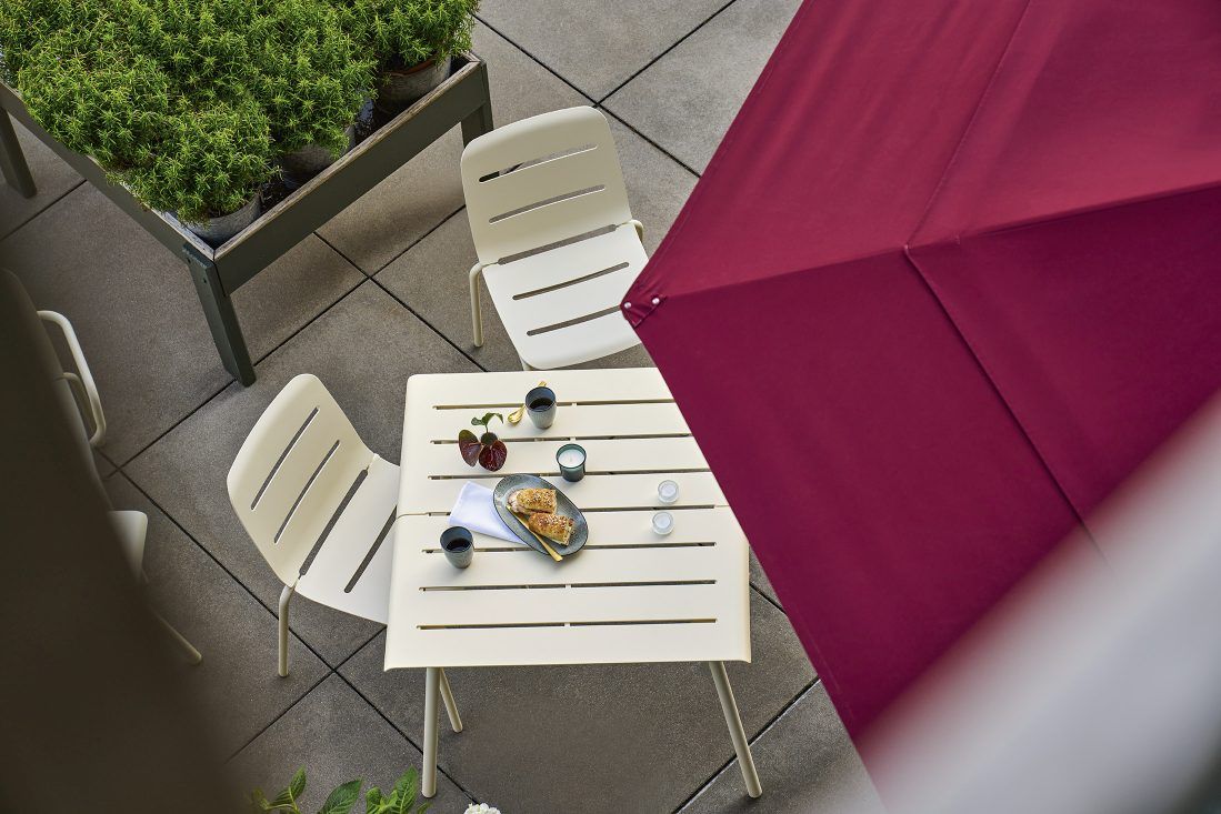 Vapio Stool Hocker Outdoor Weishäupl