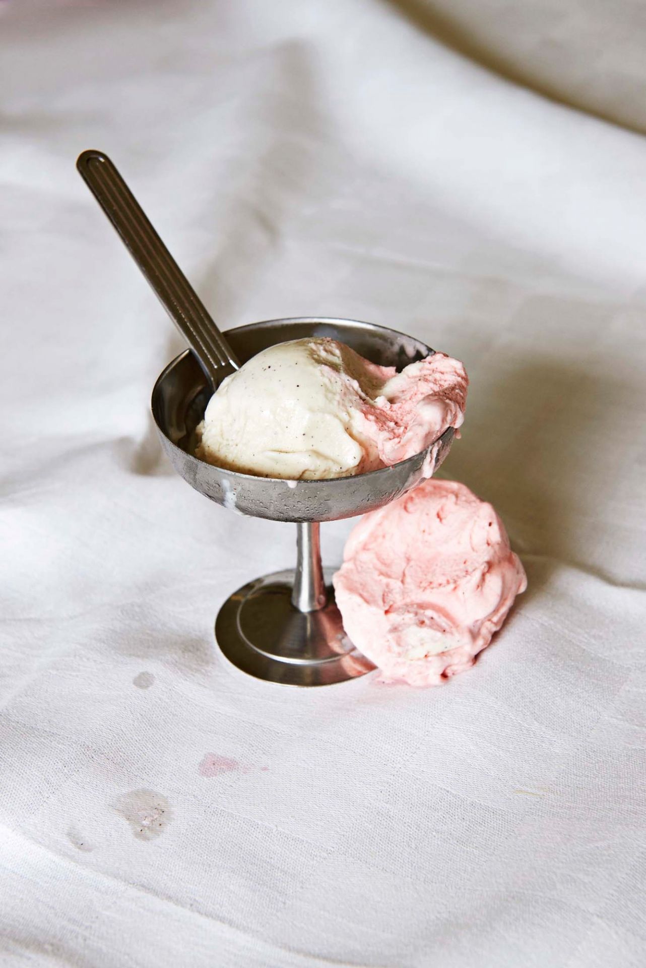 Italian ice cup Eisbecher Hay