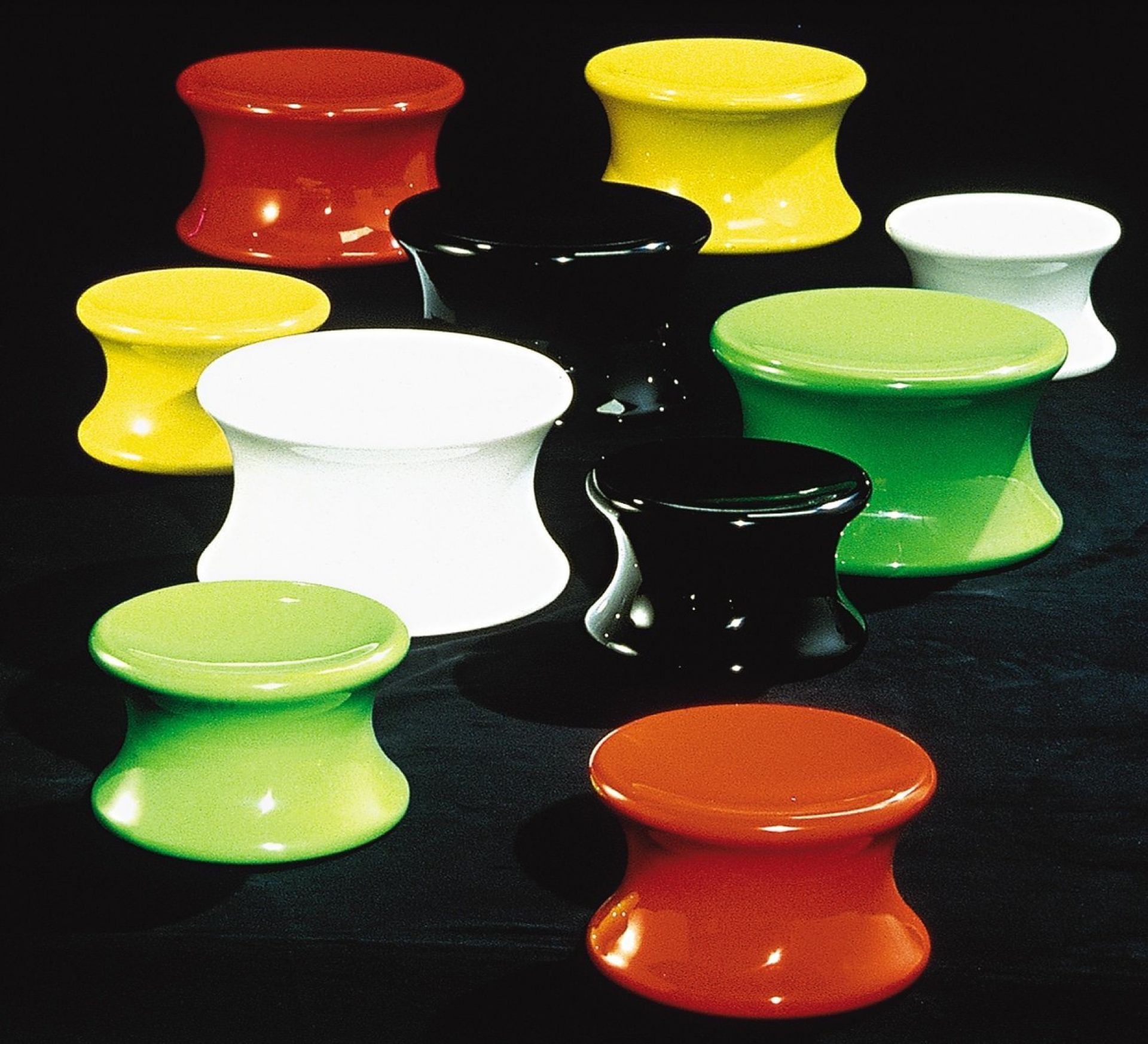 Mushroom Hocker Gross Schwarz Eero Aarnio Originals