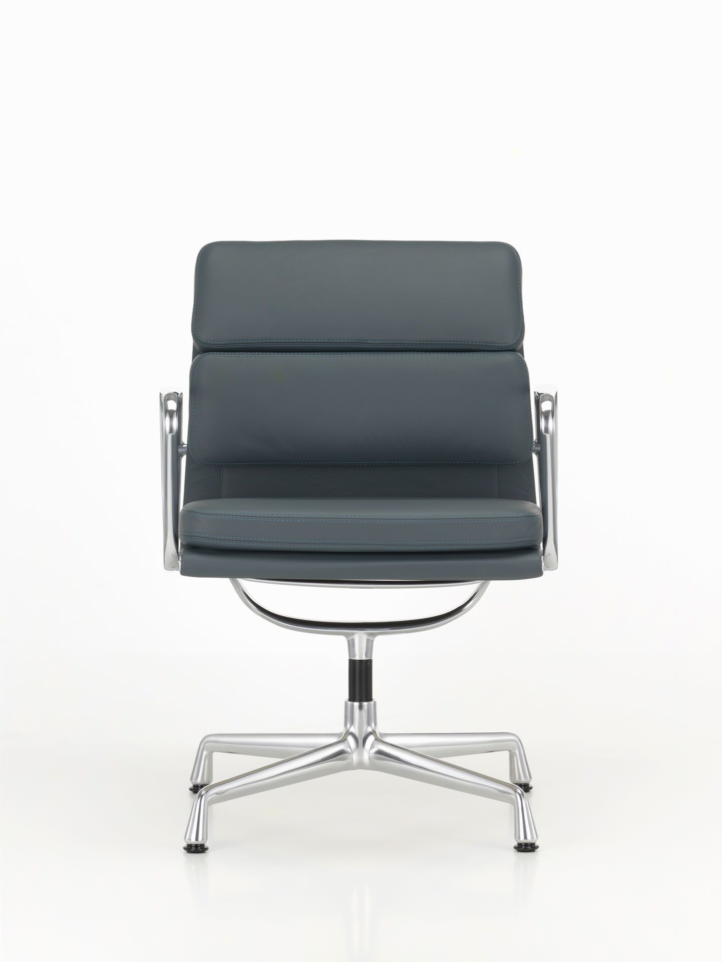 Soft Pad Chair EA207 / EA 207 Sessel Vitra