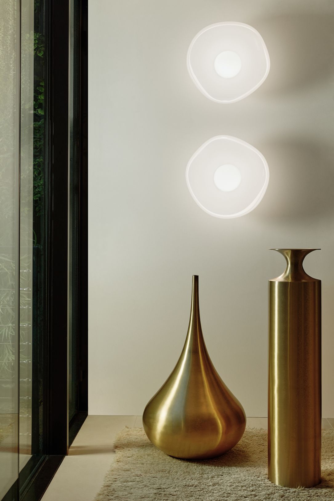 Melt Surface LED-Wandleuchte Opal - Silber Tom Dixon