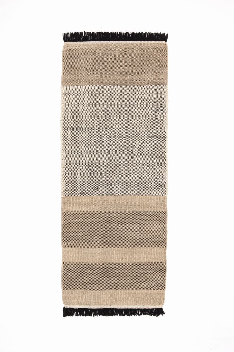 Tres Stripes Teppich schwarz 80x240cm Nanimarquina