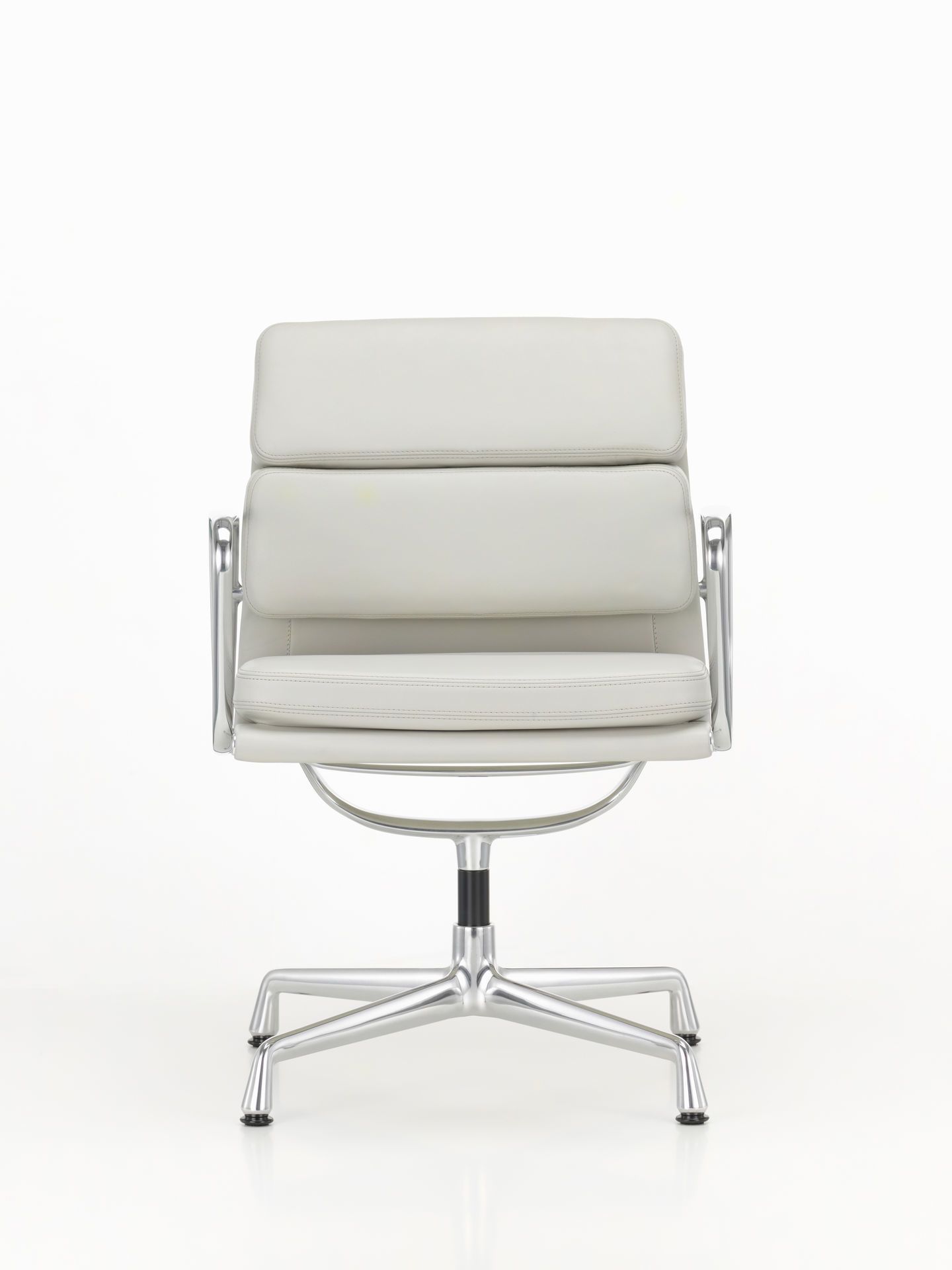 Soft Pad Chair EA207 / EA 207 Sessel Vitra