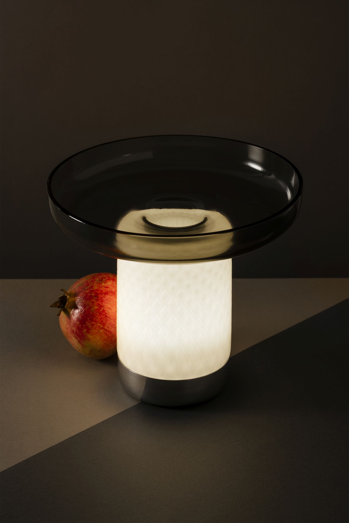 Bontà Akkuleuchte Körper mit Platte Artemide