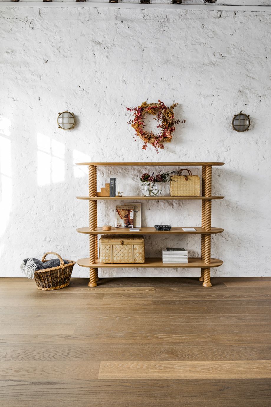 The Hansen Family #80 Rope Shelf Regal Hans Hansen