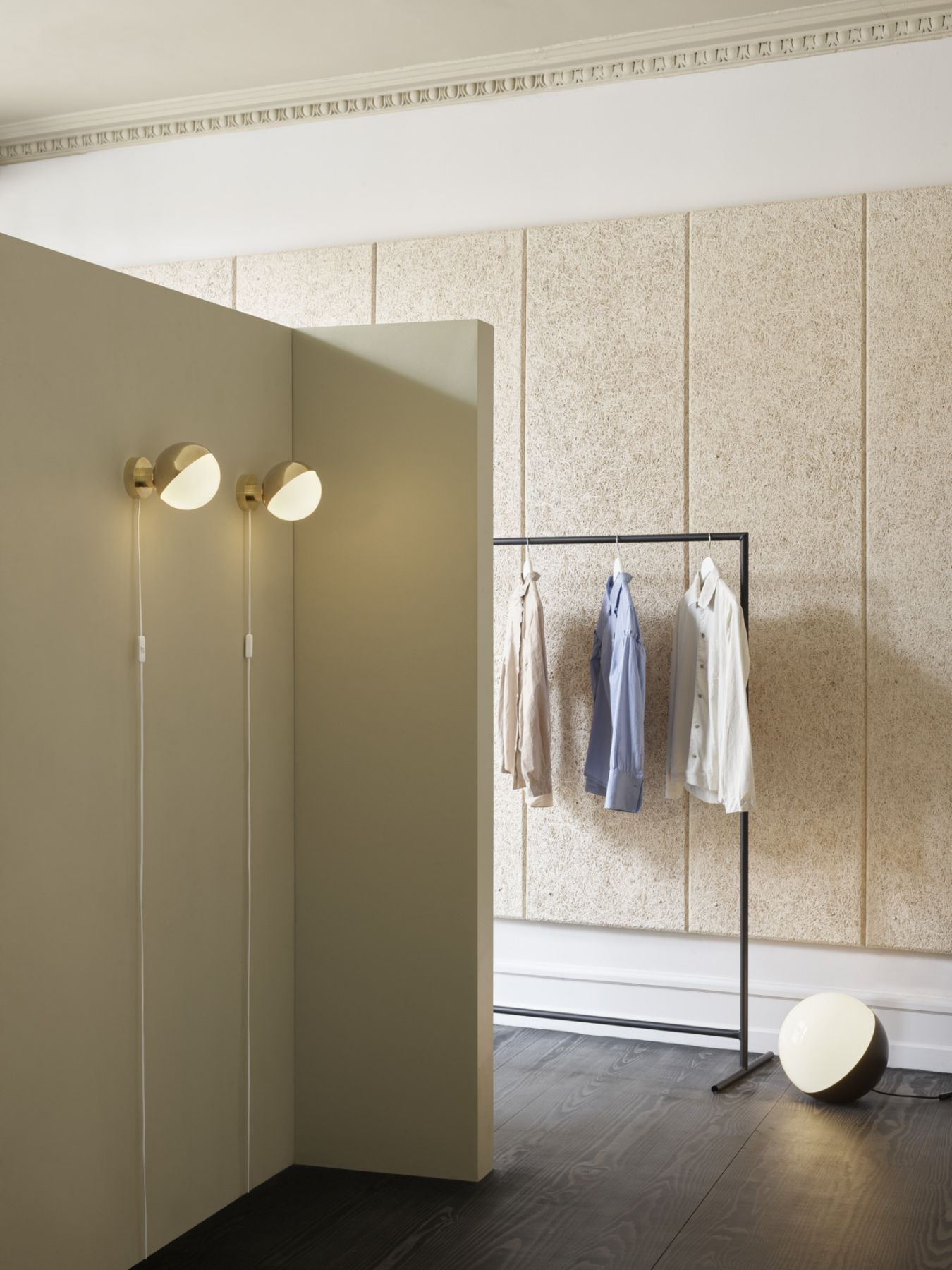 VL Studio Tisch- / Bodenleuchte Louis Poulsen  