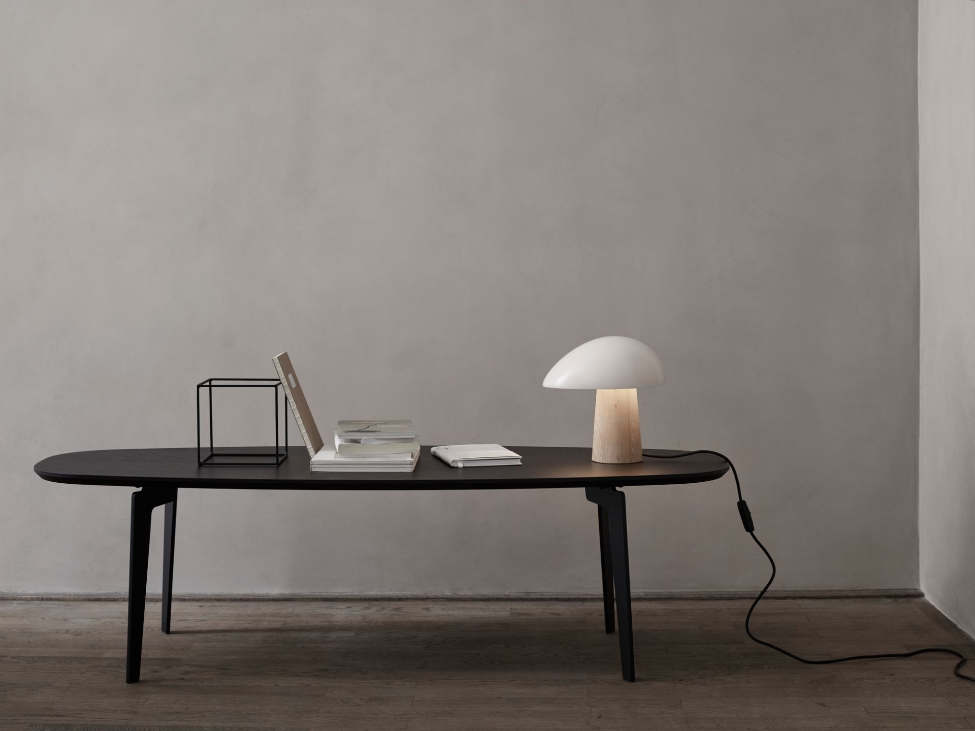 Night Owl Tischleuchte Mitternachtsblau Fritz Hansen