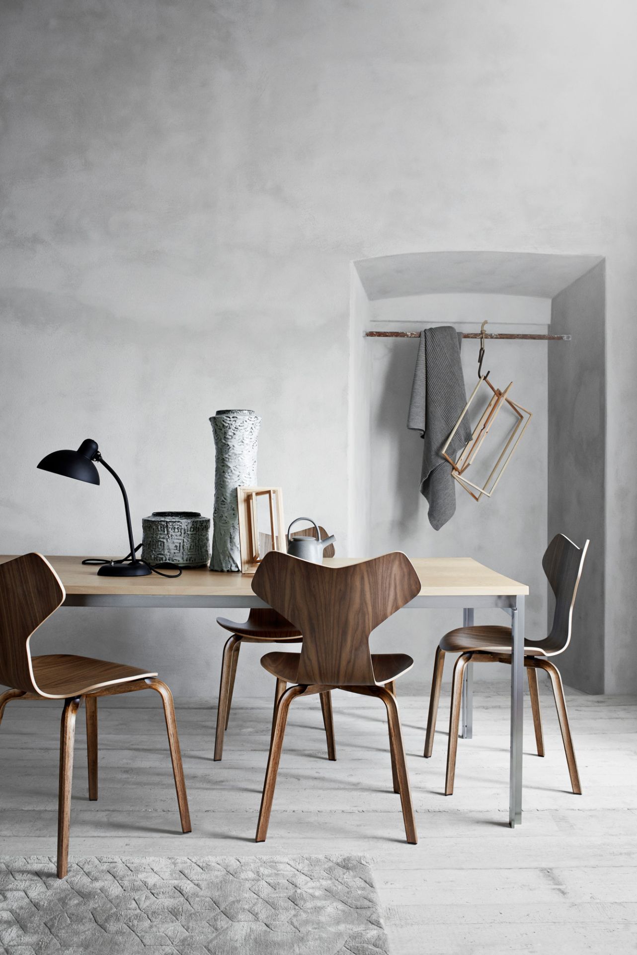 6556 T Tischleuchte KAISER idell Fritz Hansen schwarz matt