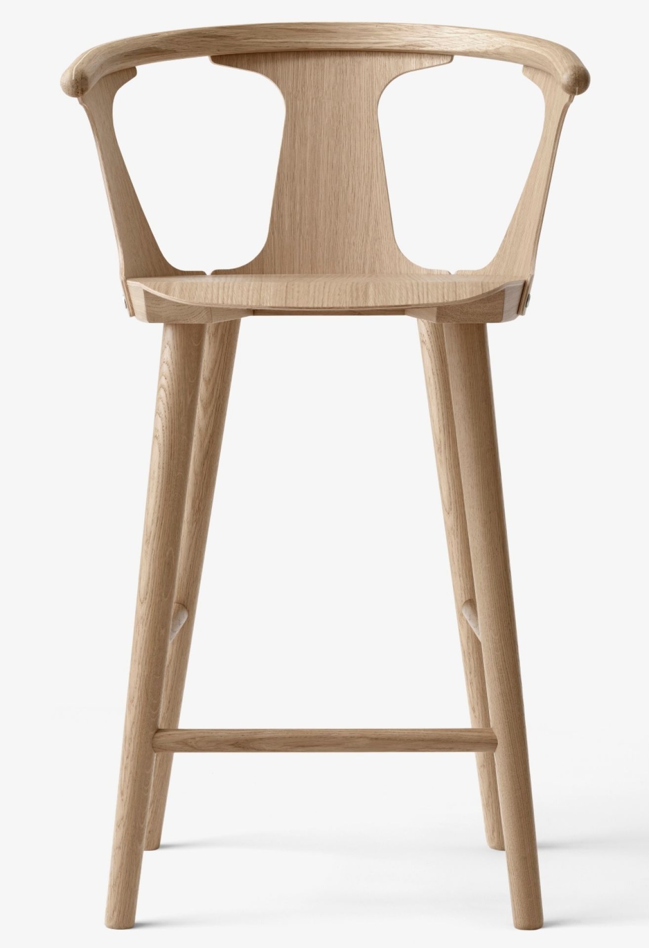 In Between Barstool Barhocker SK9 AndTradition