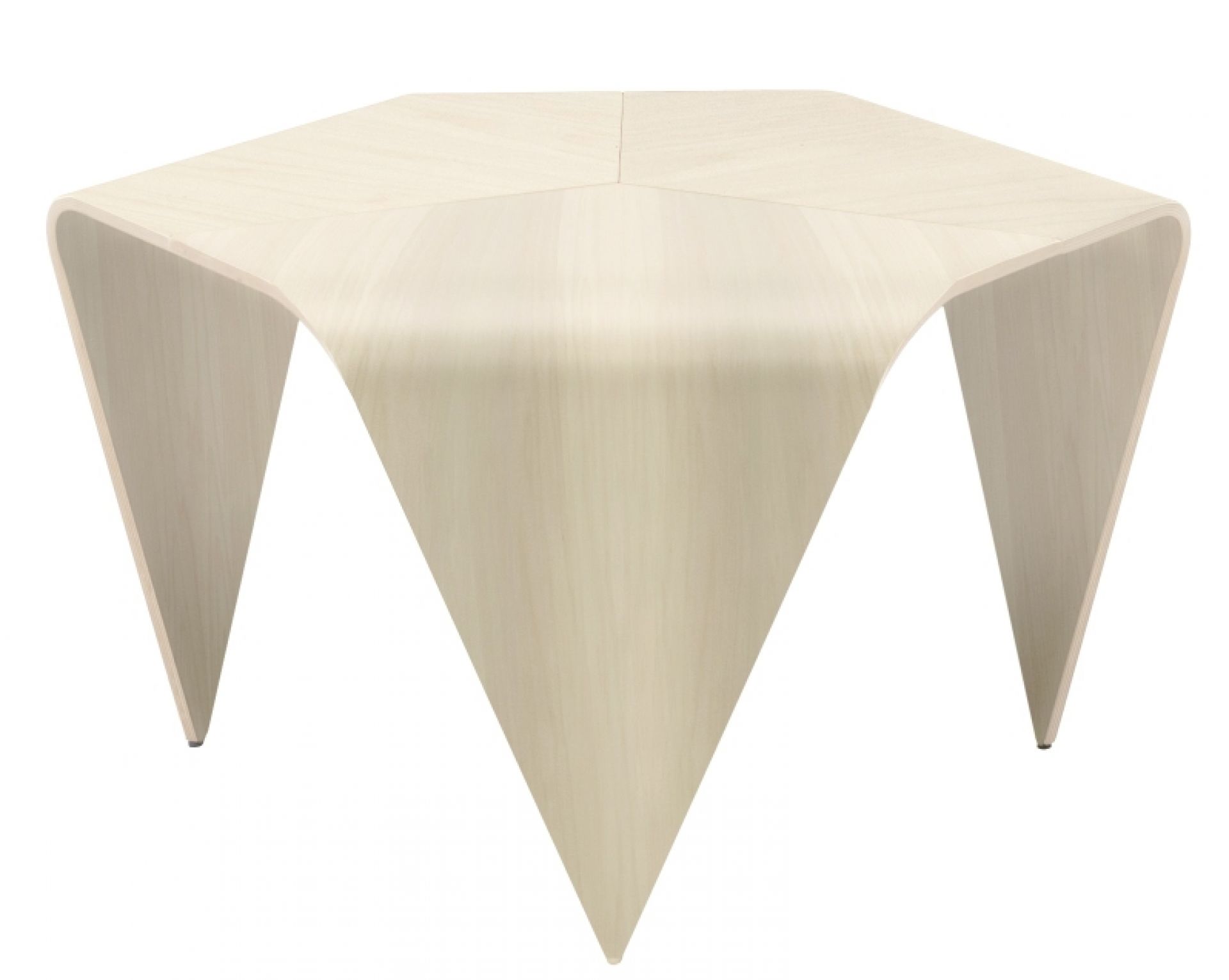 Trienna Couchtisch Artek