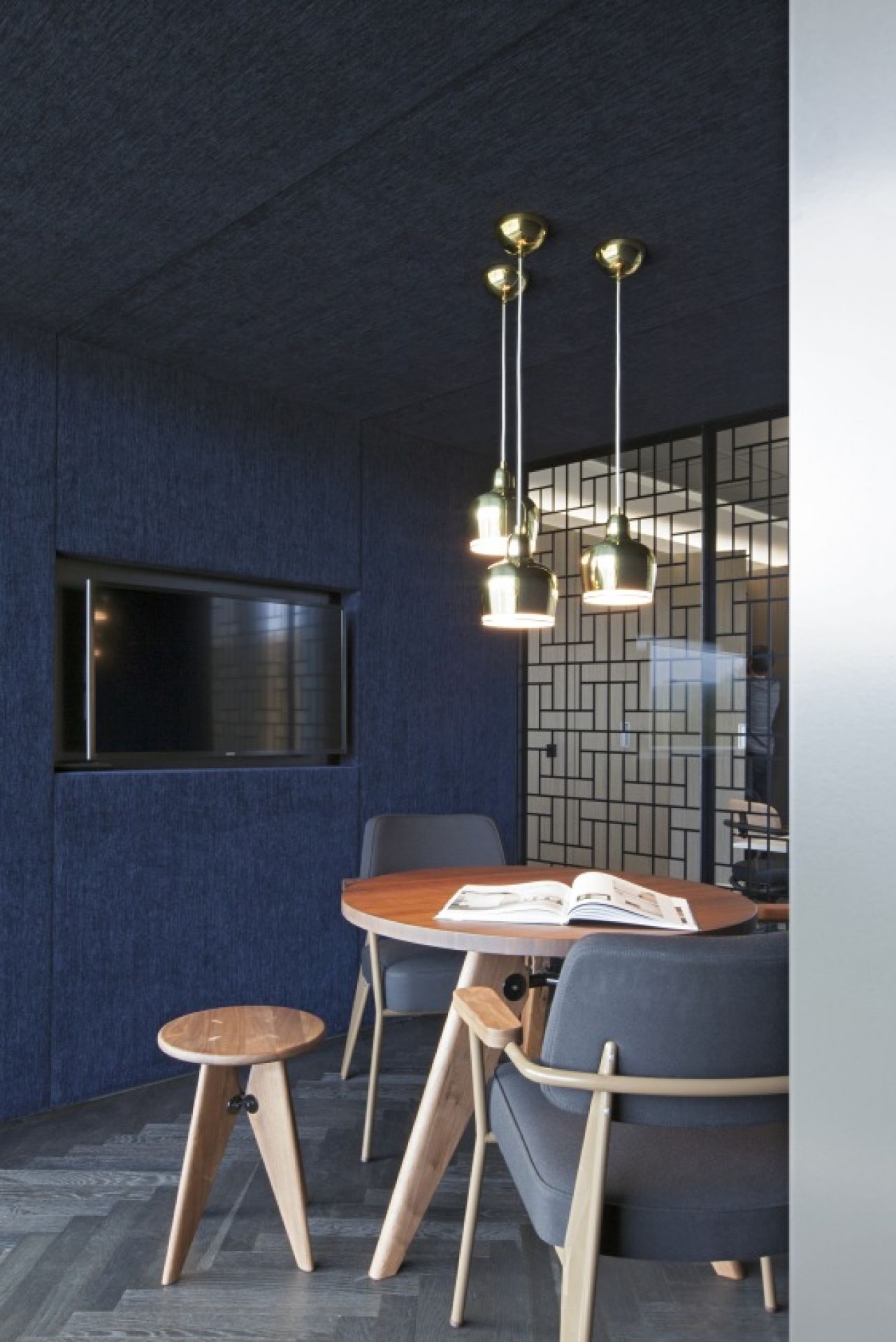 Gueridon Tisch Ø 105 cm Vitra