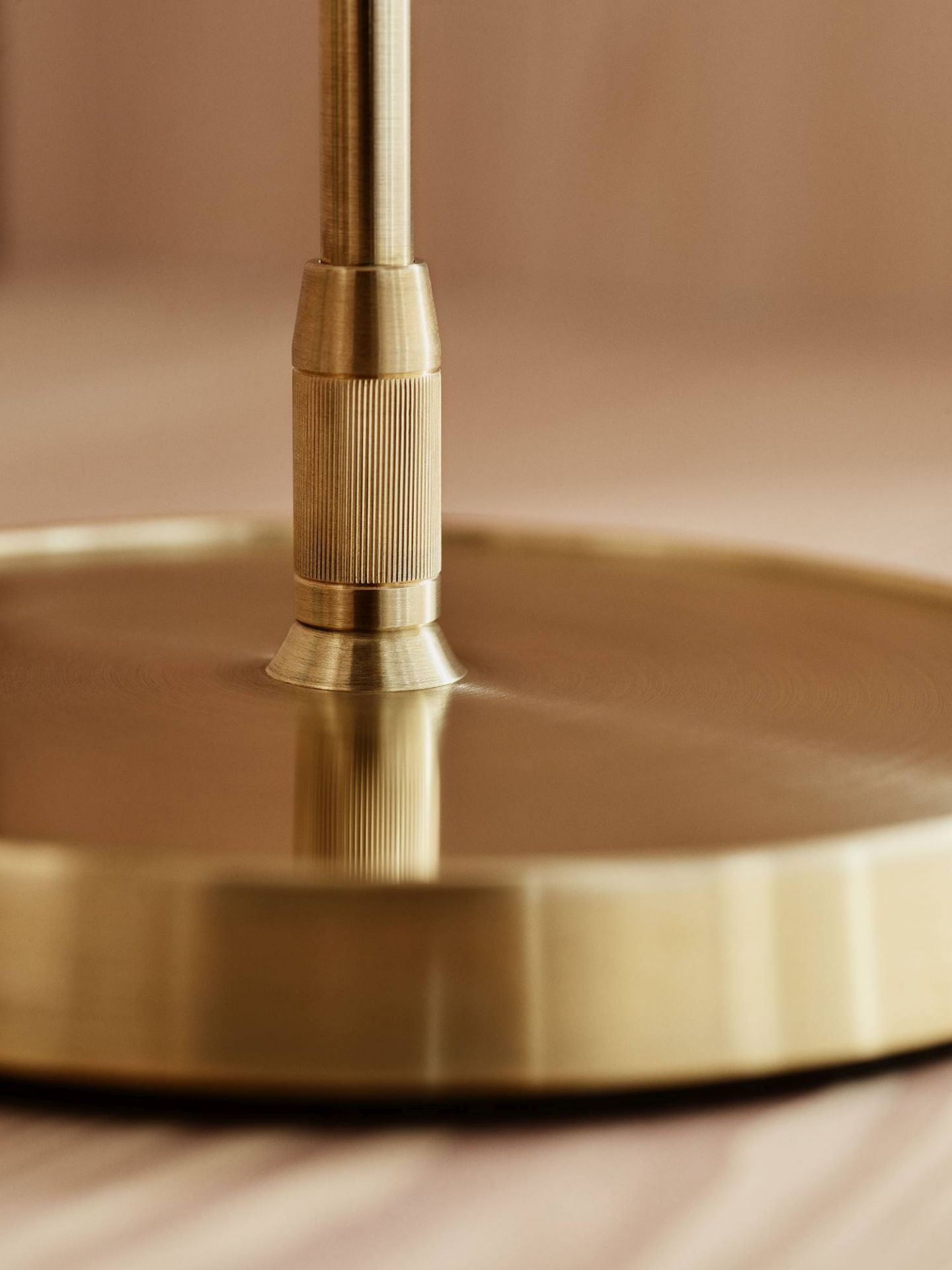 Clam Table lamp Tischleuchte Fritz Hansen