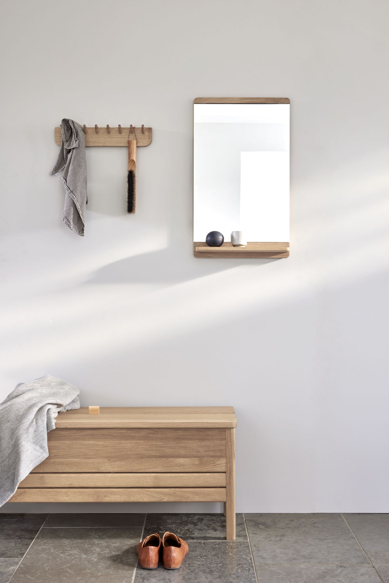 Rim Wandspiegel Eiche Form & Refine