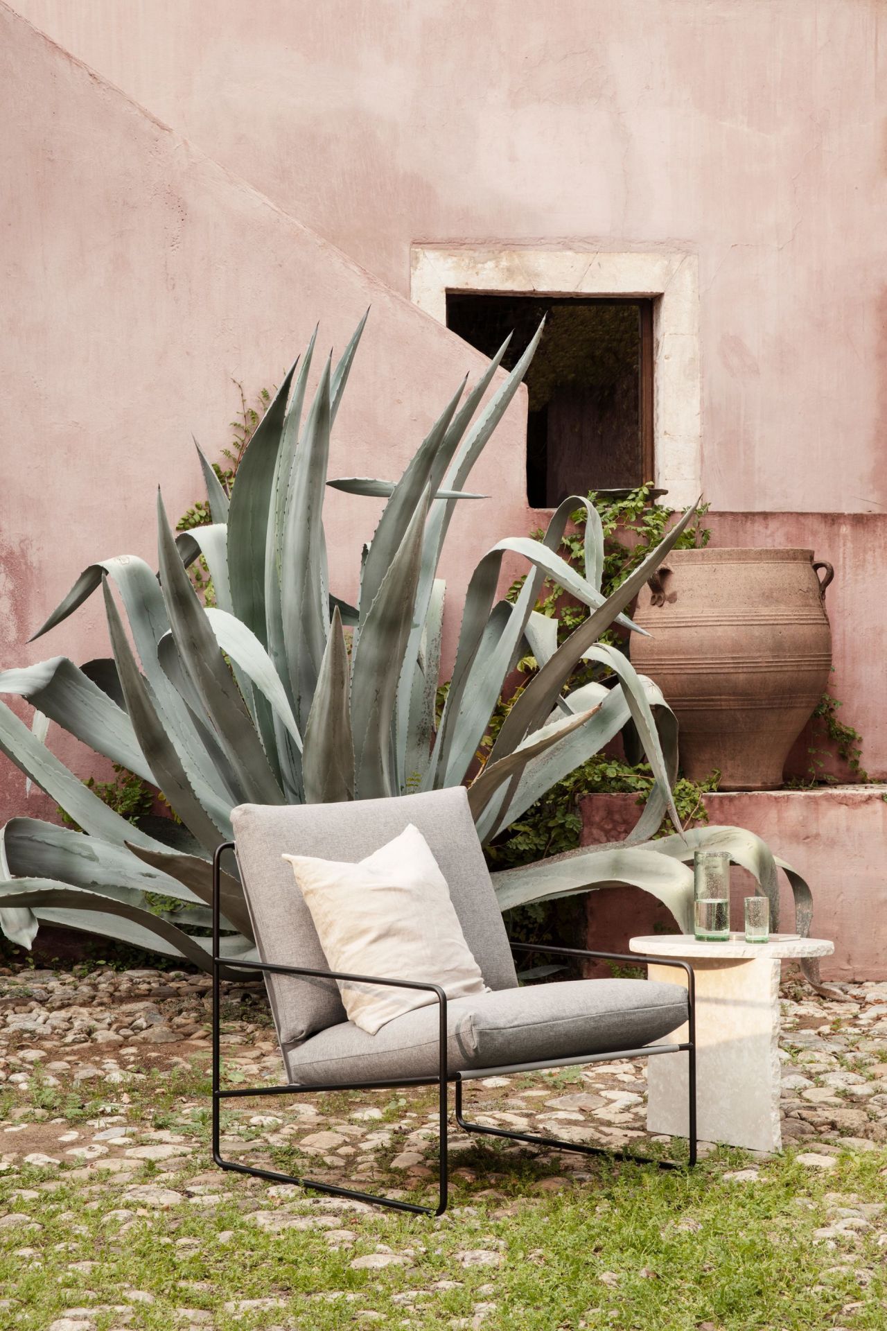 Desert 1- Sitzer Outdoor Sessel Gestell Cashmere Ferm Living