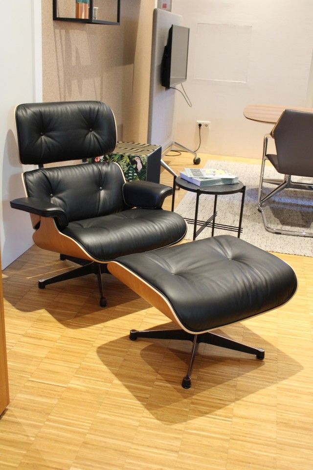 Eames Lounge Chair & Ottoman Sessel Vitra - AUSSTELLUNGSSTÜCK