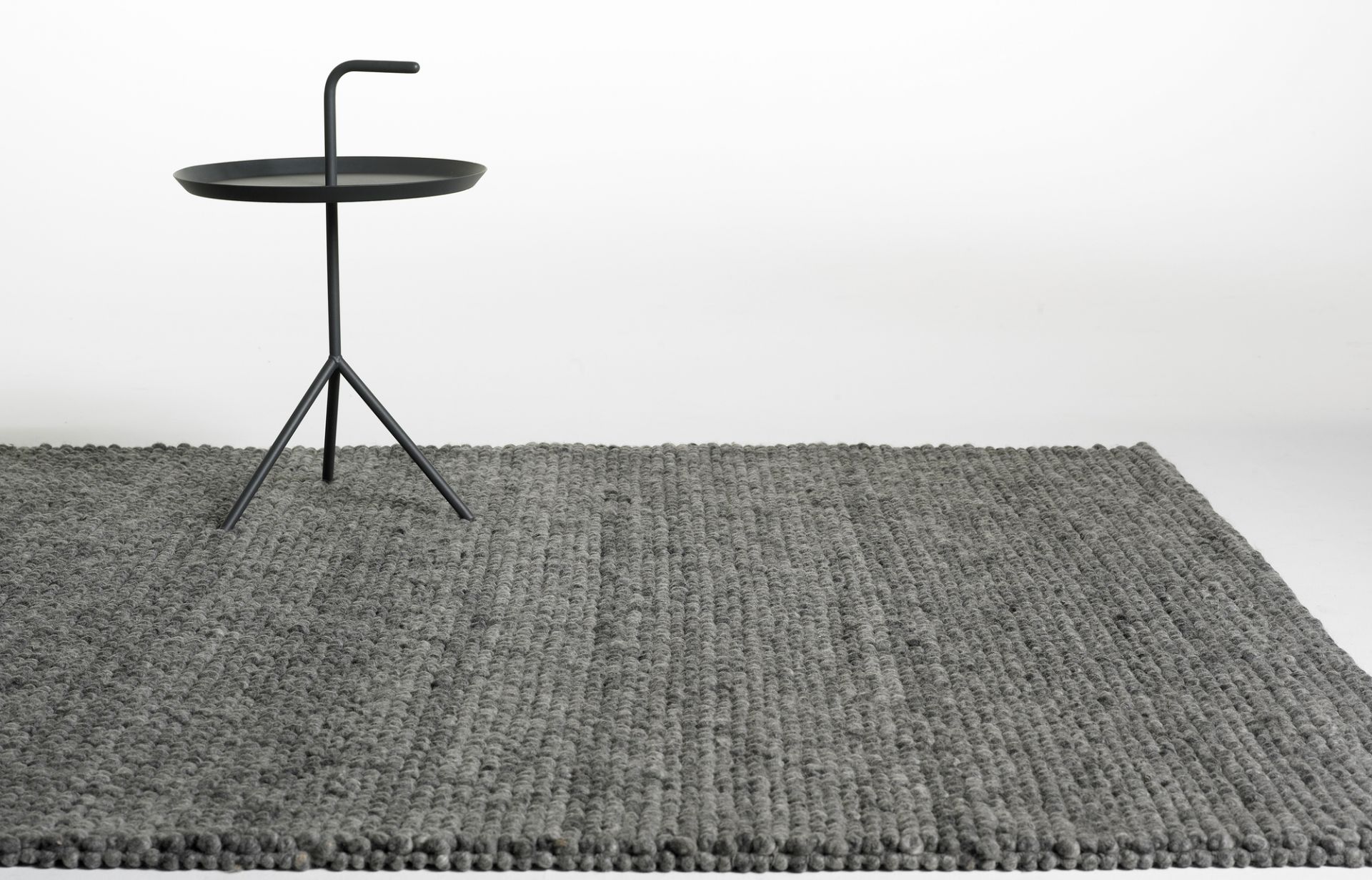 Peas Teppich L 140 cm Medium grau Hay