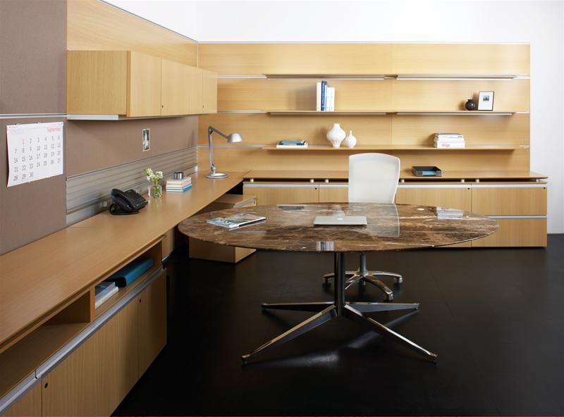 Florence Oval Table Tisch Knoll International