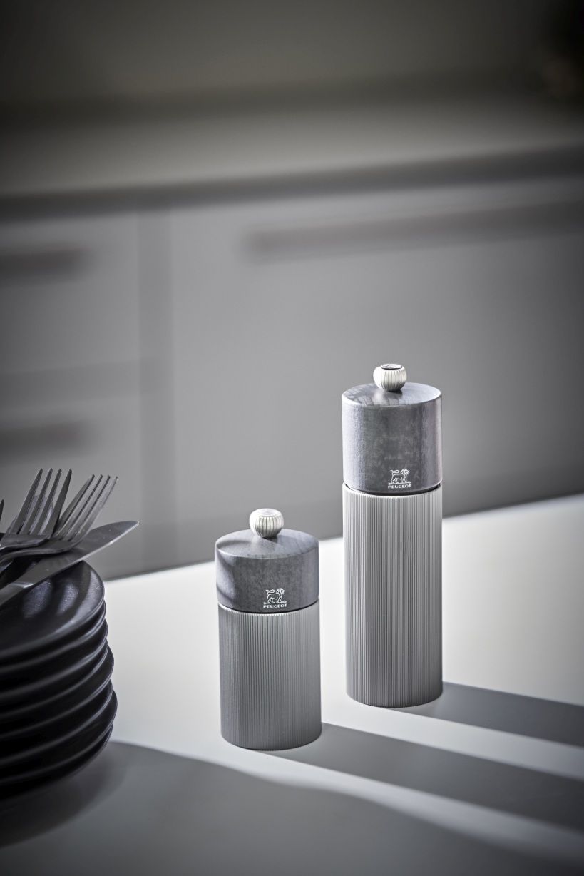 Line Pfeffermühle H 18 cm Graphit & Carbon Peugeot 