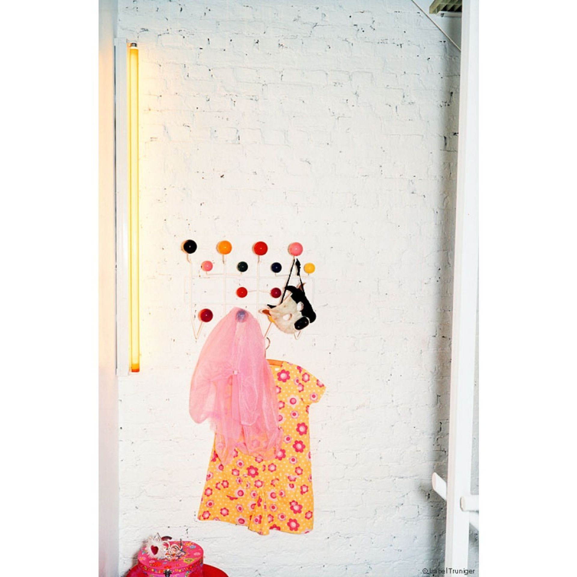 Eames Hang it all Garderobe mehrfarbig Vitra