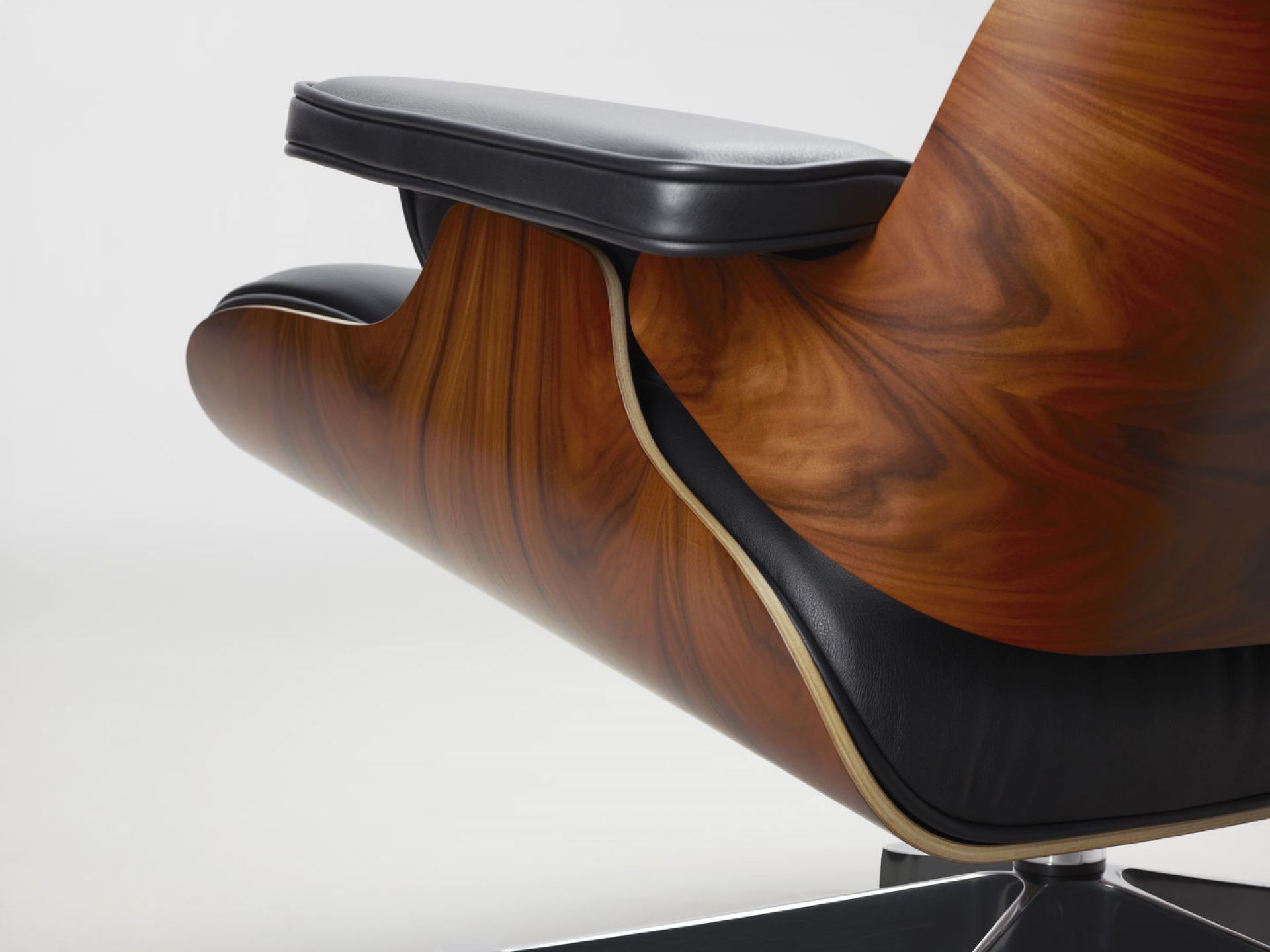 Eames Lounge Chair & Ottoman Armchair Leder Premium F / Leder Natural Vitra
