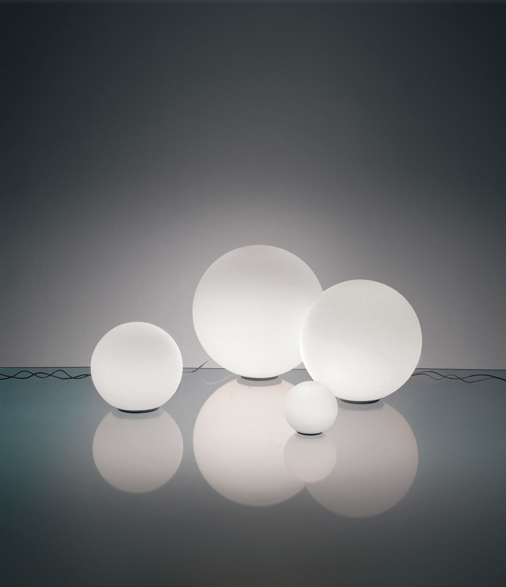 Dioscuri 35 Table Tischleuchte Weiß Artemide