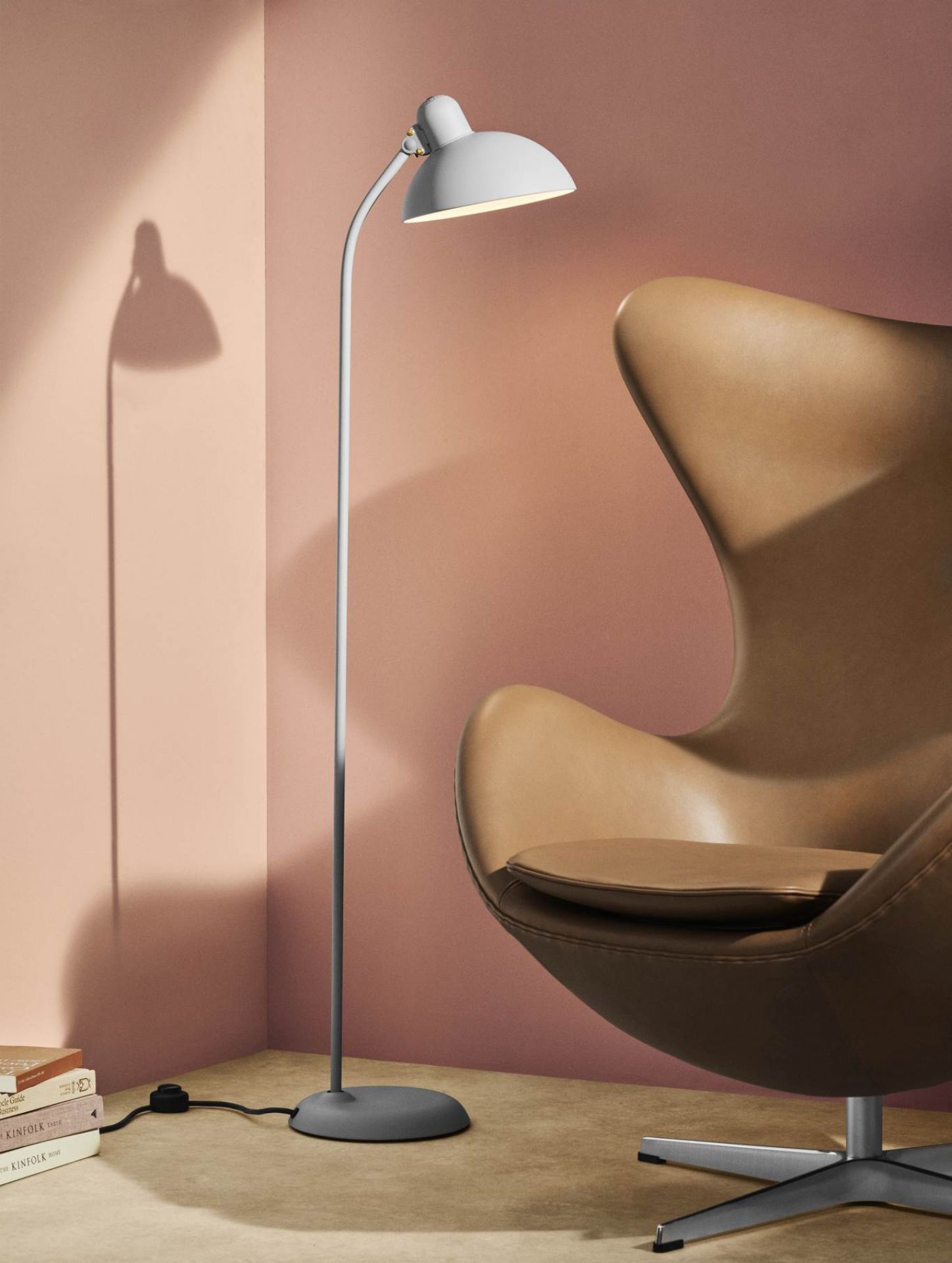 6556 F Stehleuchte KAISER idell Venetian Red Fritz Hansen