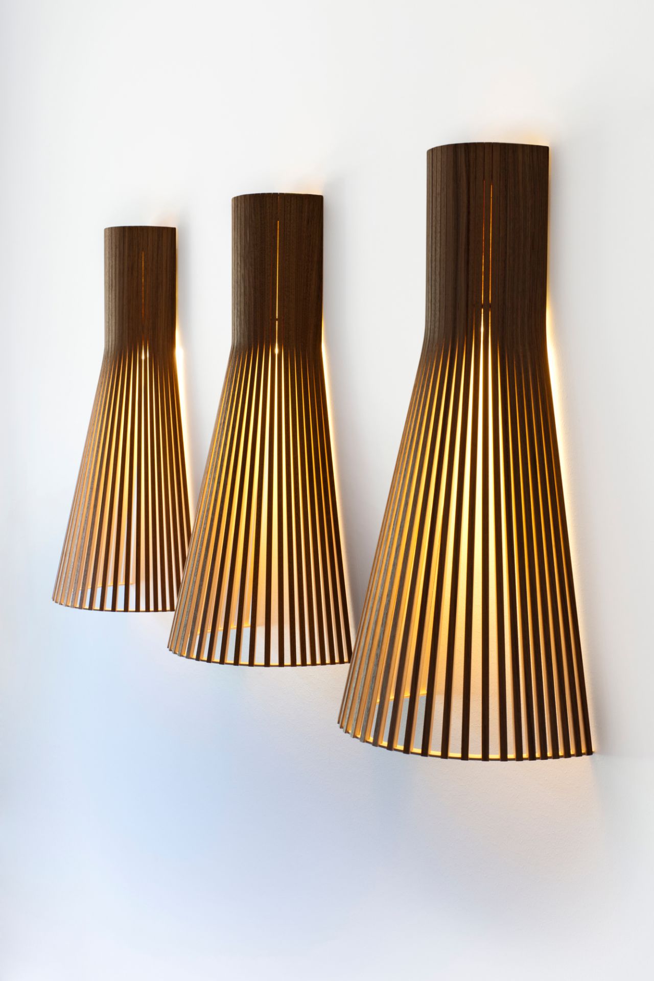 Secto 4230 LED Wandleuchte Secto Design Birke