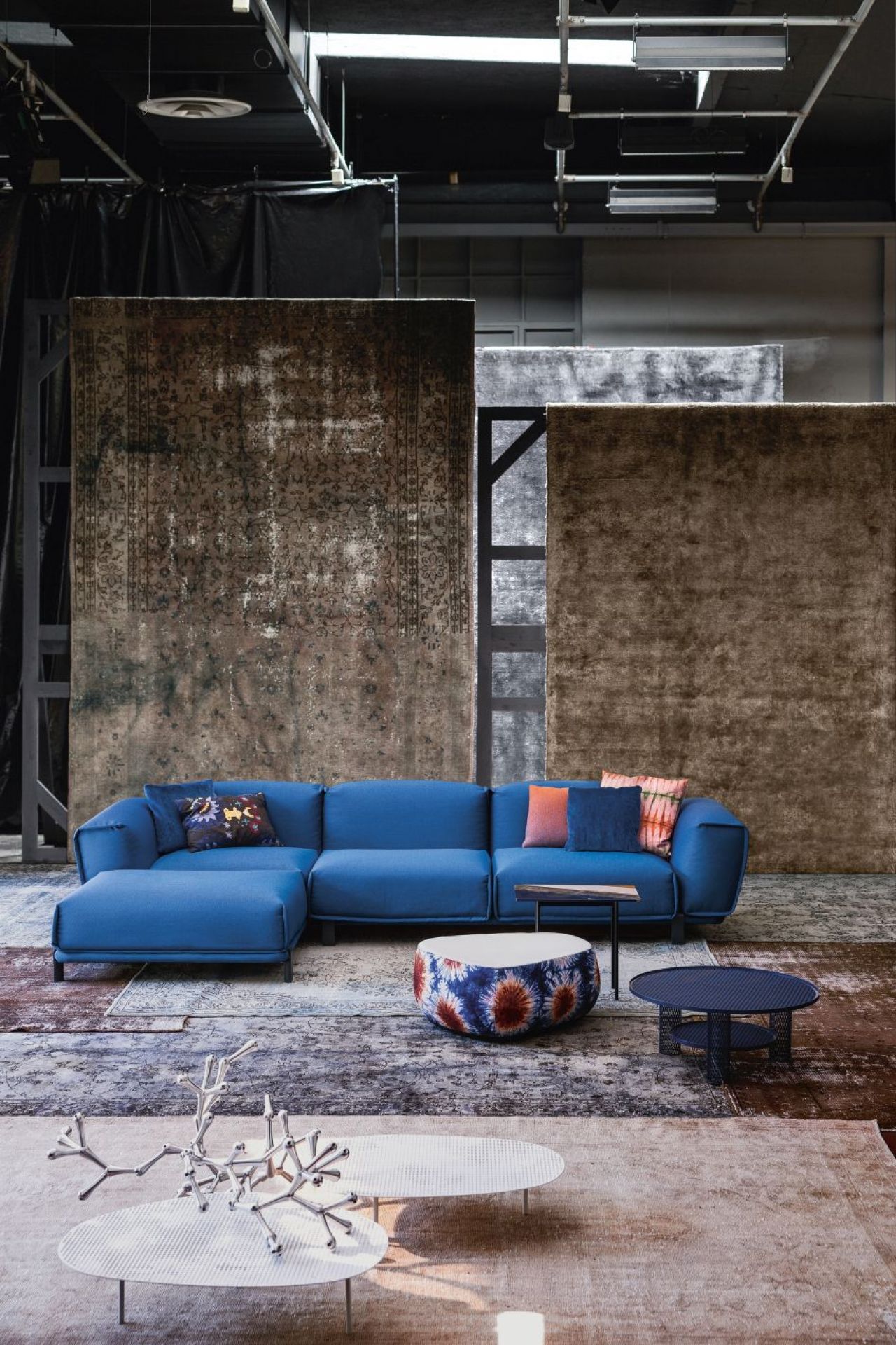 Cloud Tisch Moroso