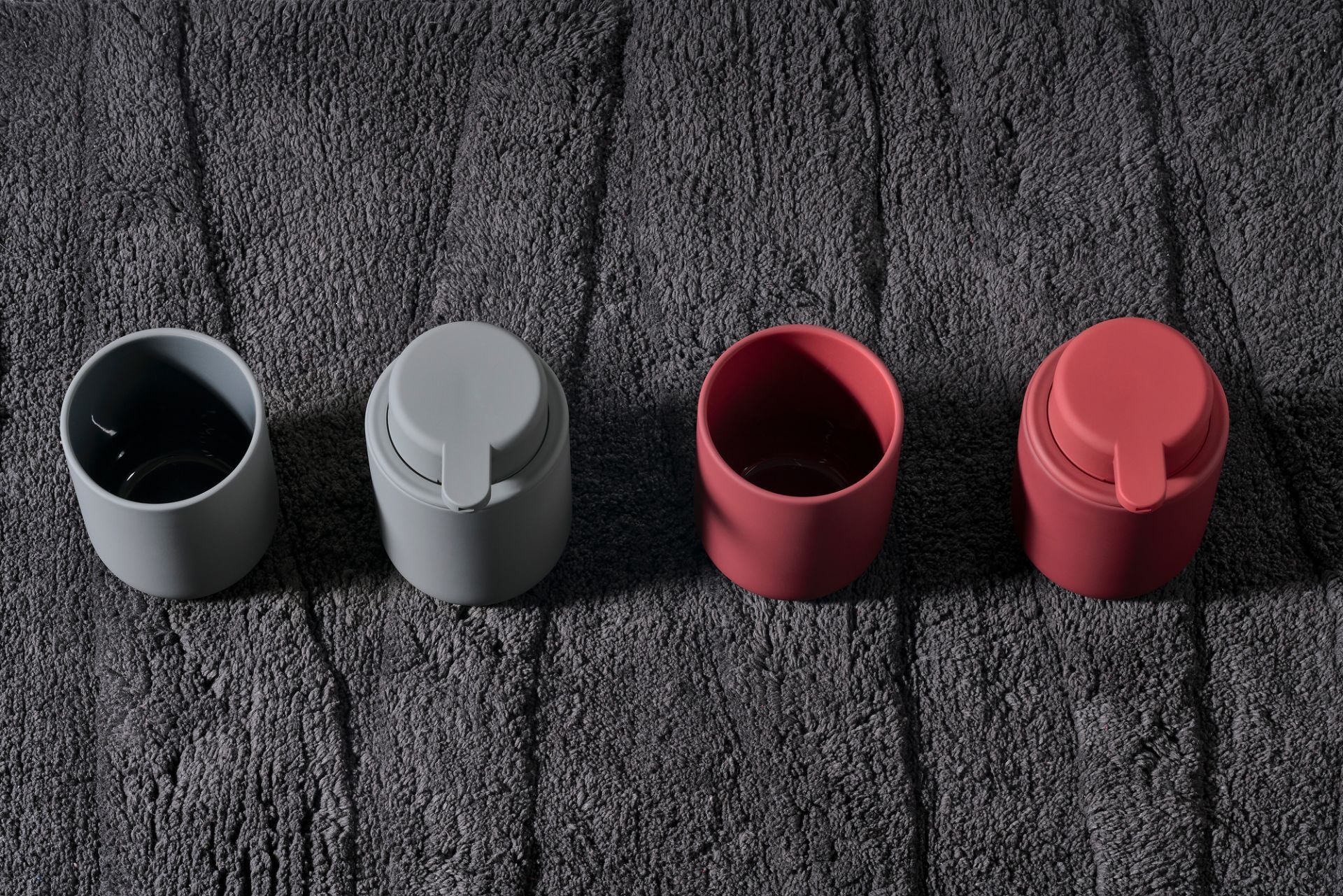 Ume Toothbrush mug Zahnputzbecher Zone Denmark EINZELSTÜCK
